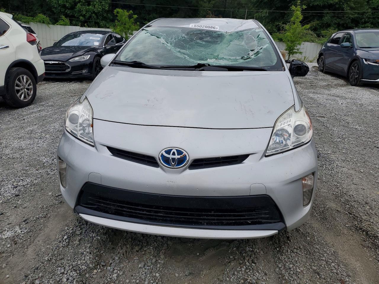 2015 Toyota Prius Two Silver vin: JTDKN3DU6F0484886
