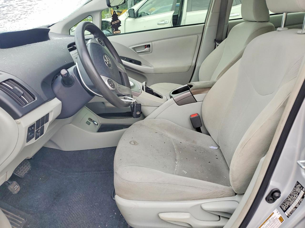 2015 Toyota Prius Two Silver vin: JTDKN3DU6F0484886
