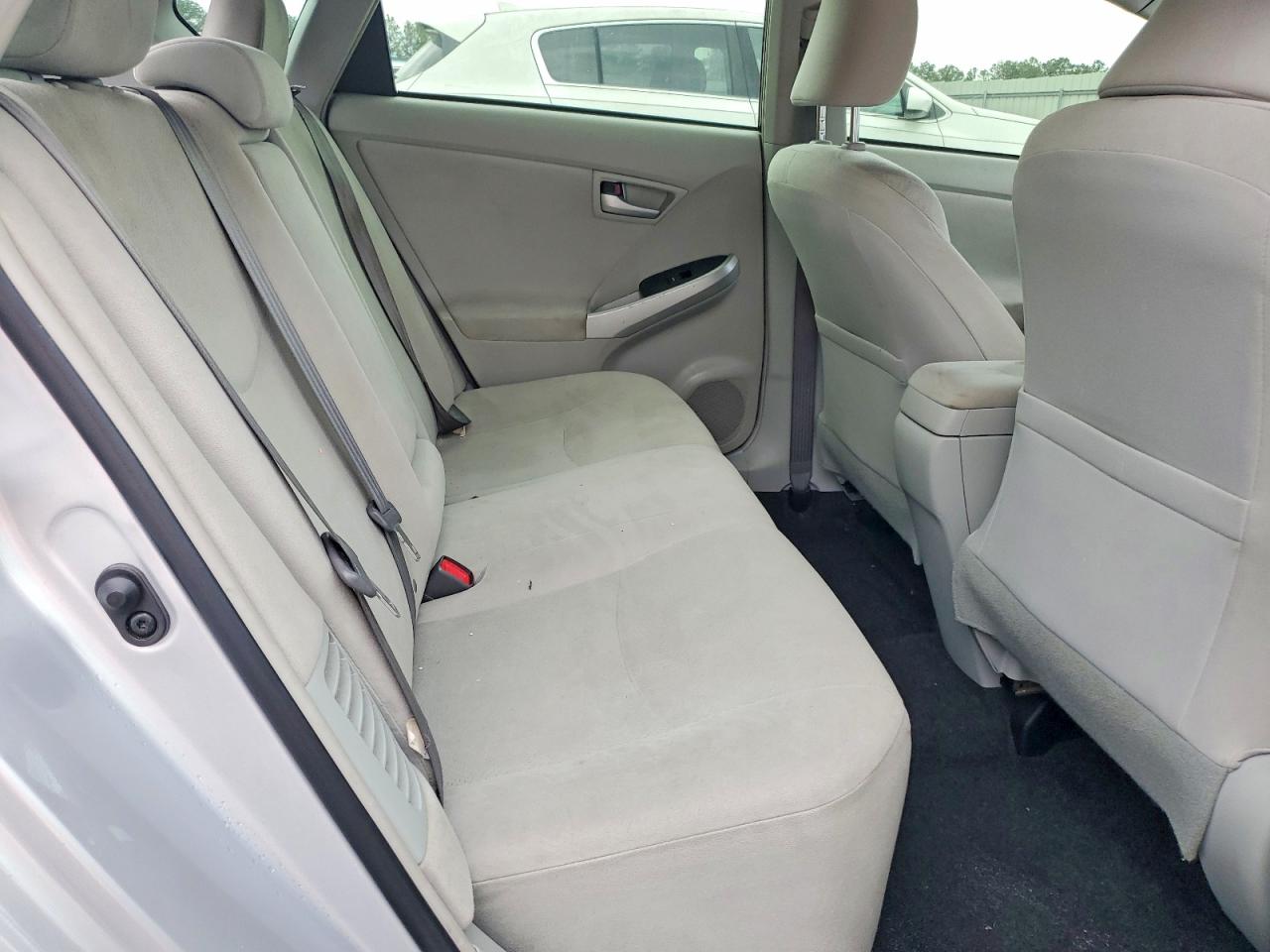 2015 Toyota Prius Two Silver vin: JTDKN3DU6F0484886