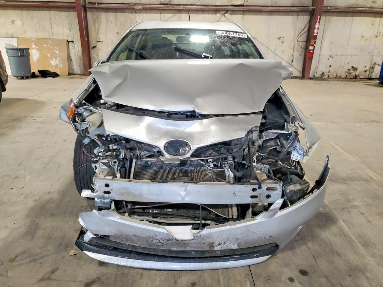 2015 Toyota Prius Three Silver vin: JTDKN3DU6F1879192