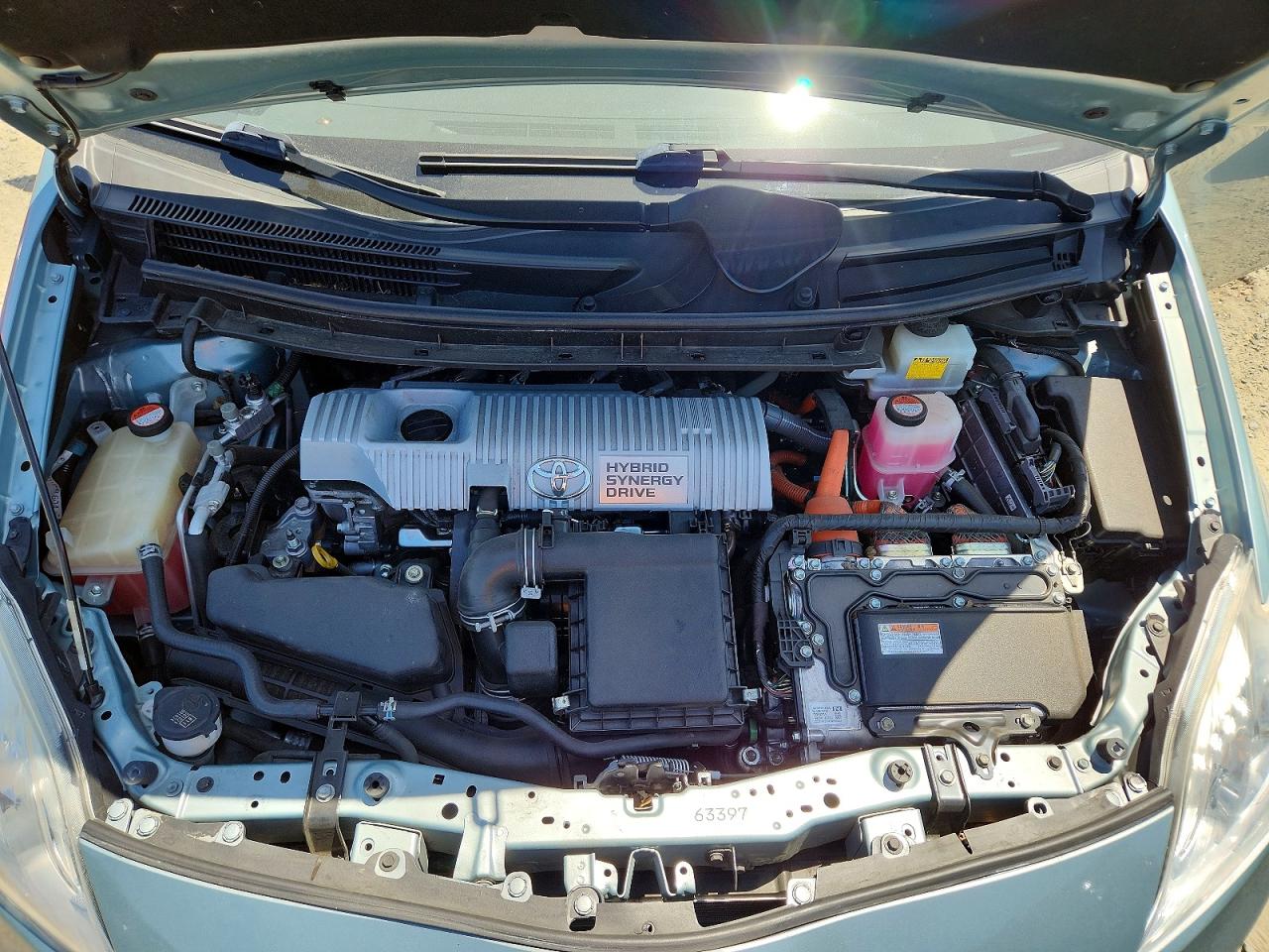 2015 Toyota Prius Two Turquoise vin: JTDKN3DU6F1904348