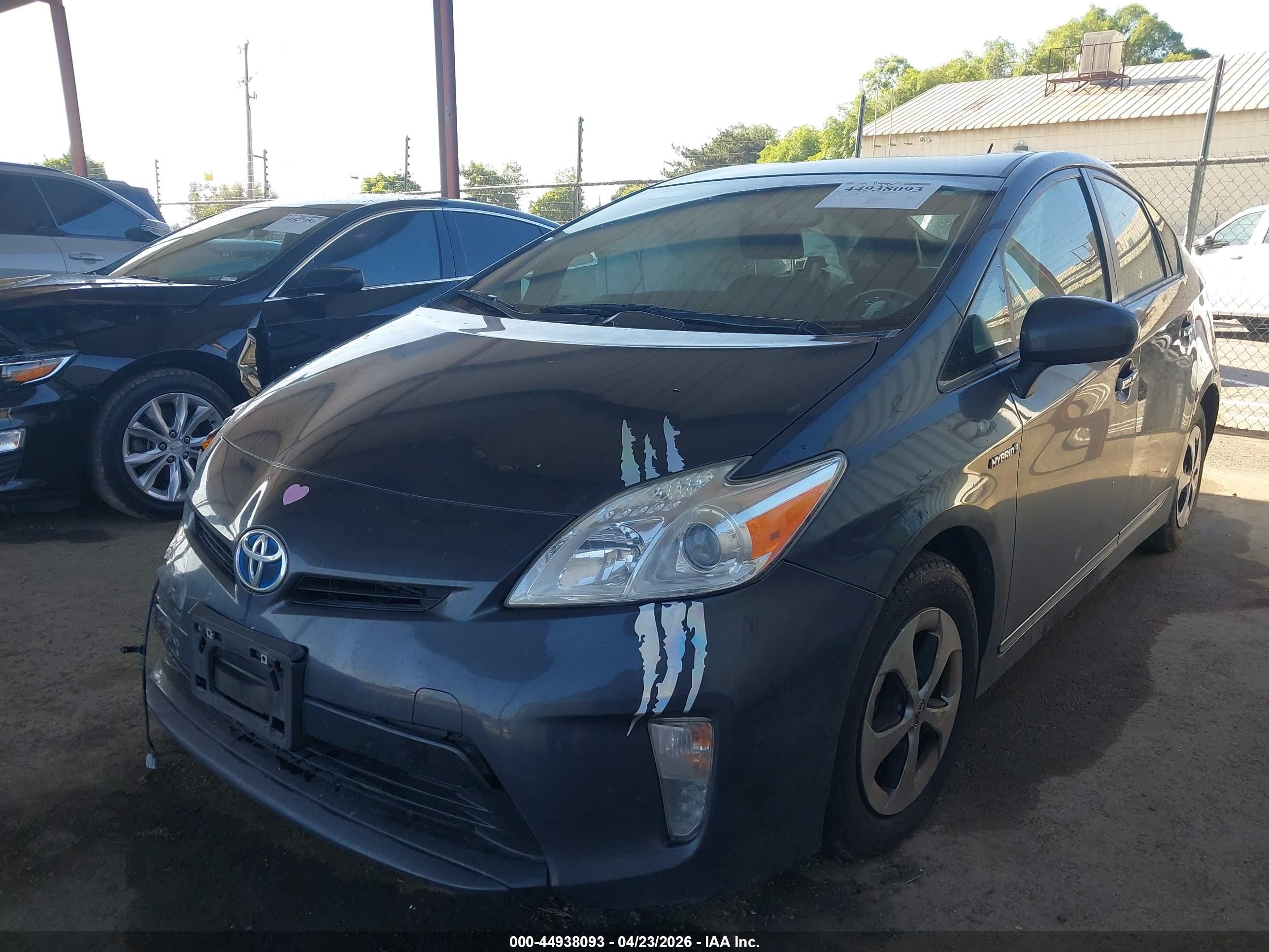 2015 Toyota Prius Four Gray vin: JTDKN3DU6F1910604