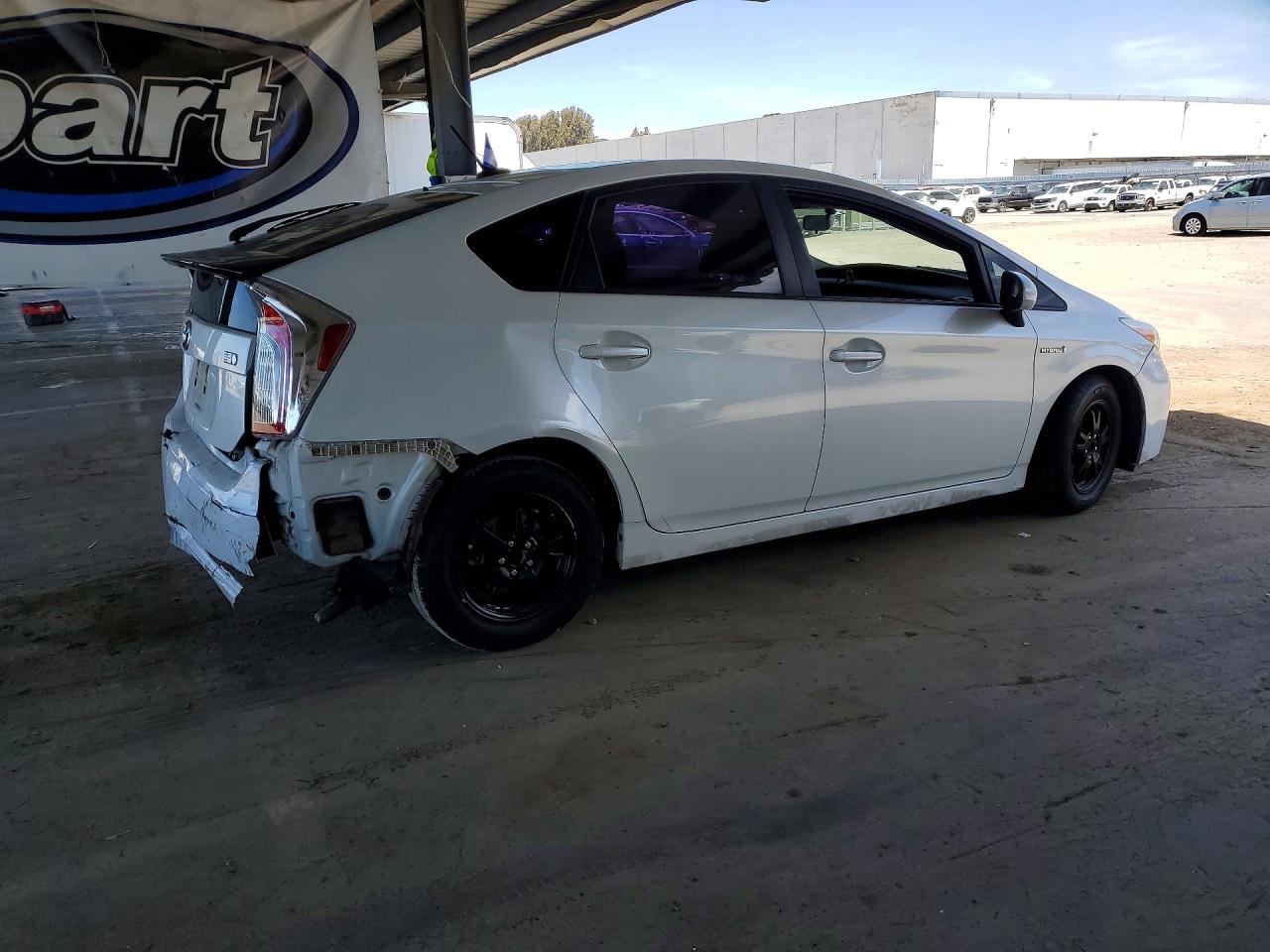 2015 Toyota Prius Three White vin: JTDKN3DU6F1927578