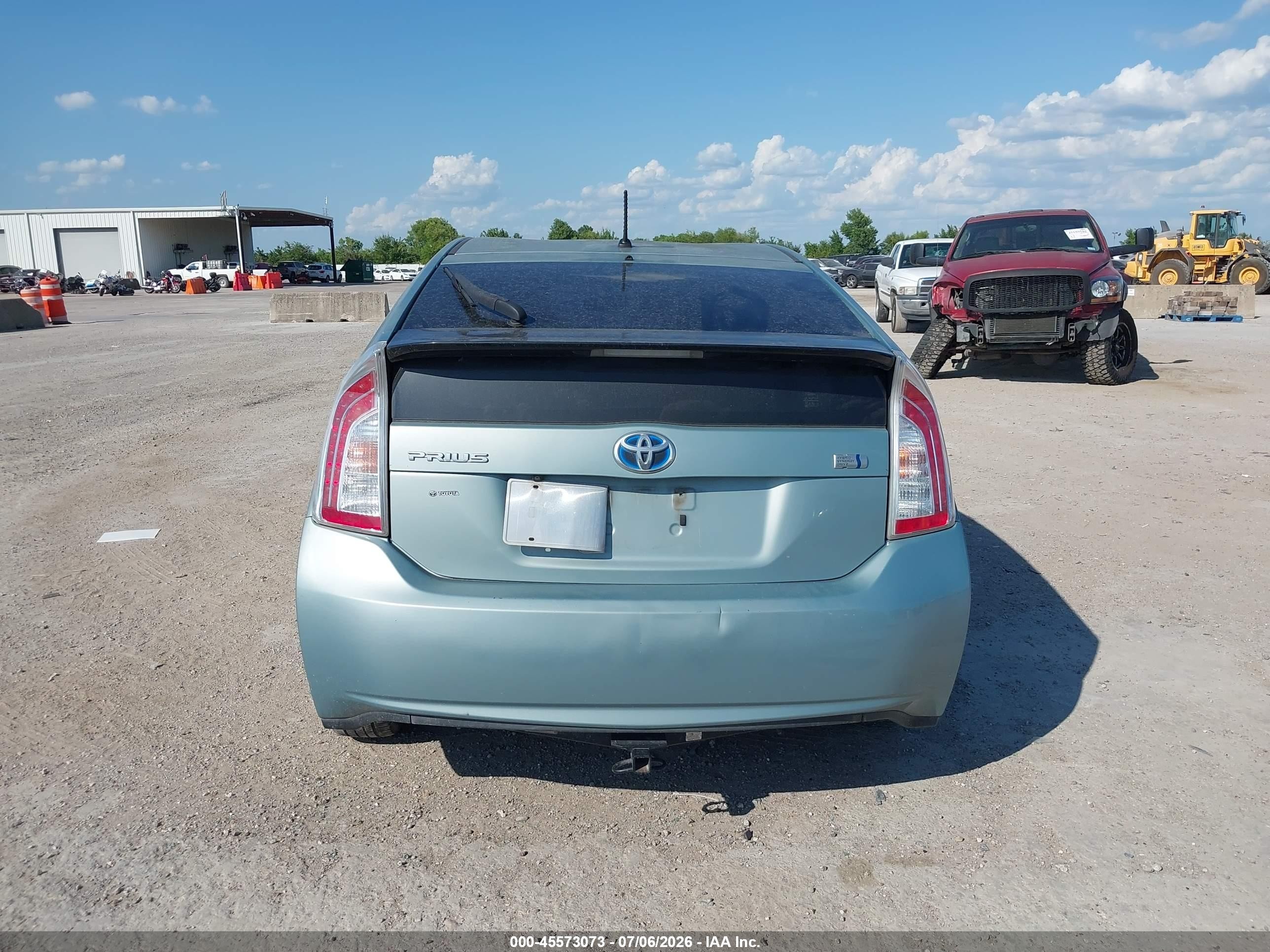 2015 Toyota Prius Two Teal vin: JTDKN3DU6F1958426