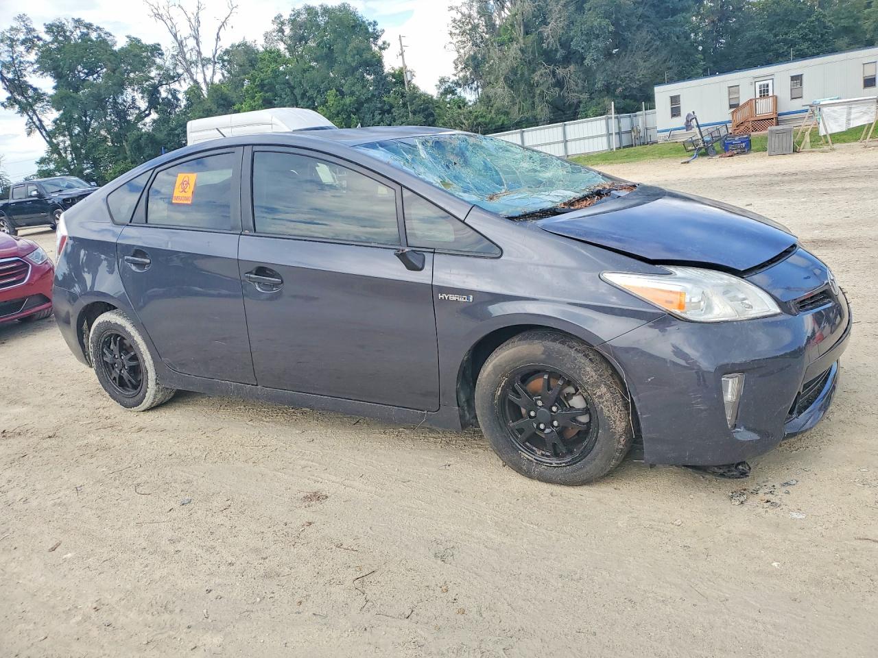 2015 Toyota Prius Two Gray vin: JTDKN3DU6F1976019