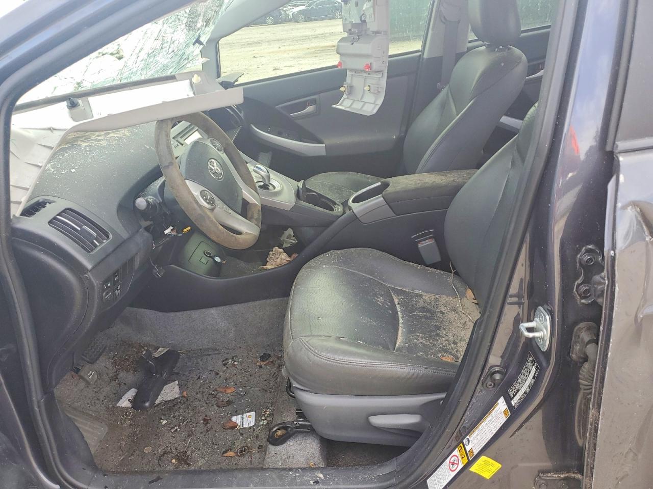 2015 Toyota Prius Two Gray vin: JTDKN3DU6F1976019