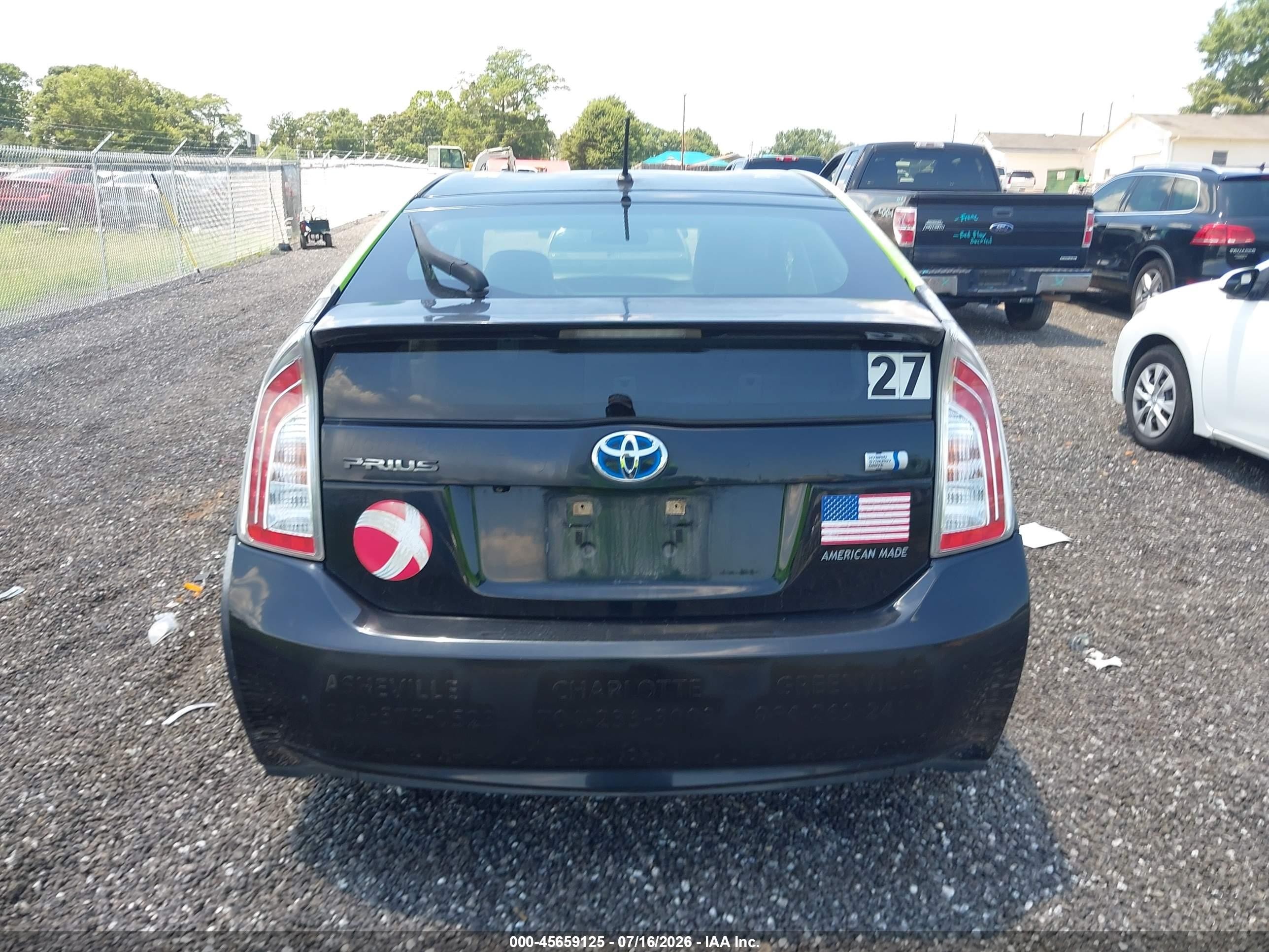 2015 Toyota Prius Two Черный vin: JTDKN3DU6F1979535