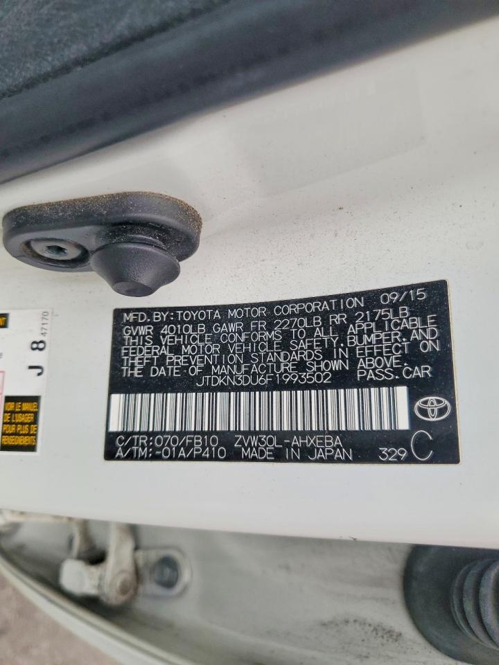 2015 Toyota Prius Two White vin: JTDKN3DU6F1993502