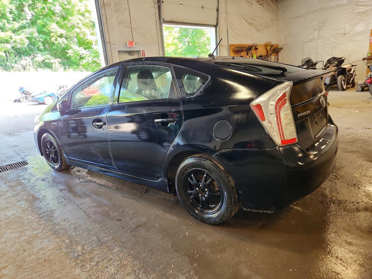 2015 Toyota Prius Two Black vin: JTDKN3DU6F1995539