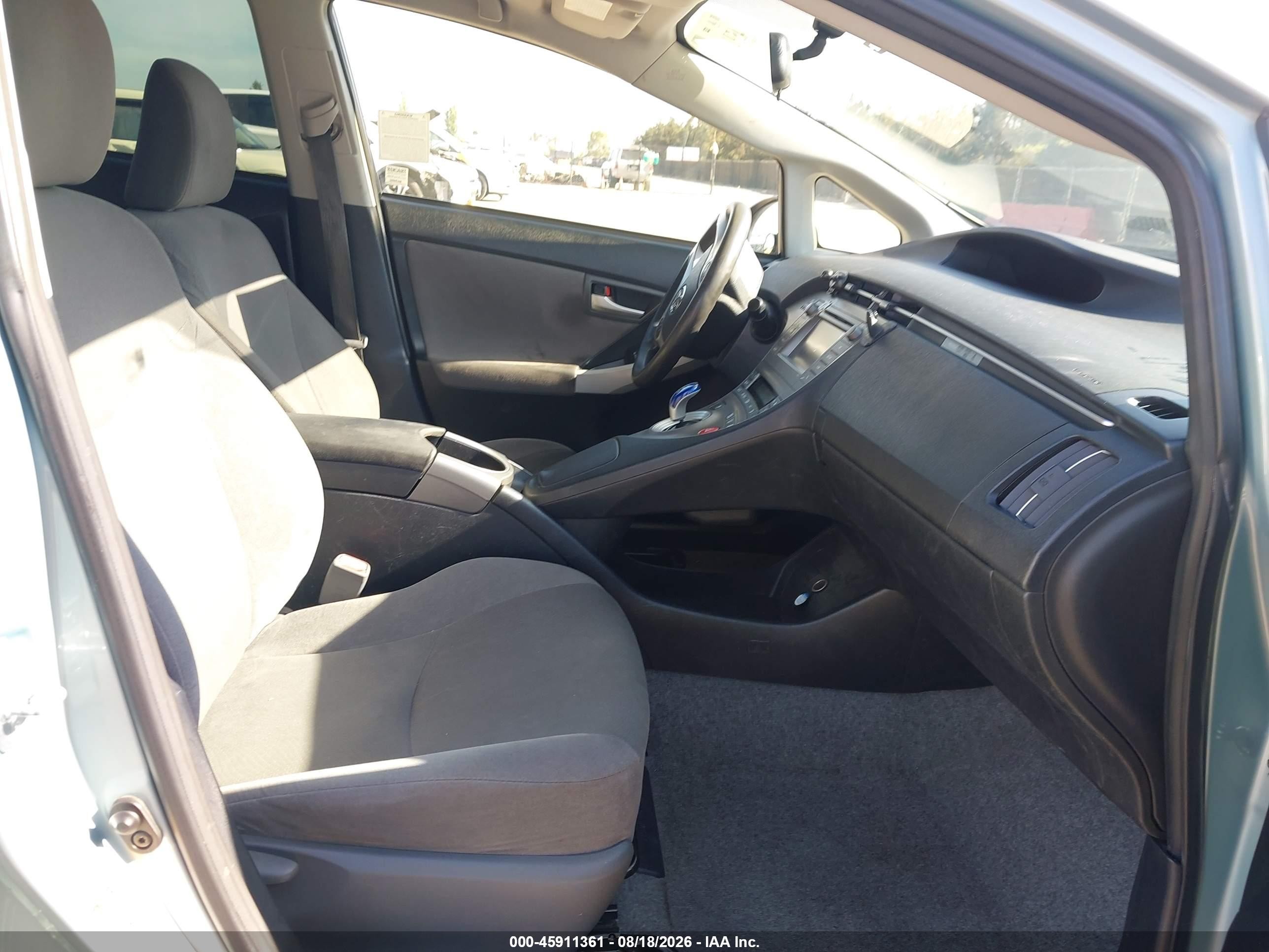 2015 Toyota Prius Two Turquoise vin: JTDKN3DU6F1995704