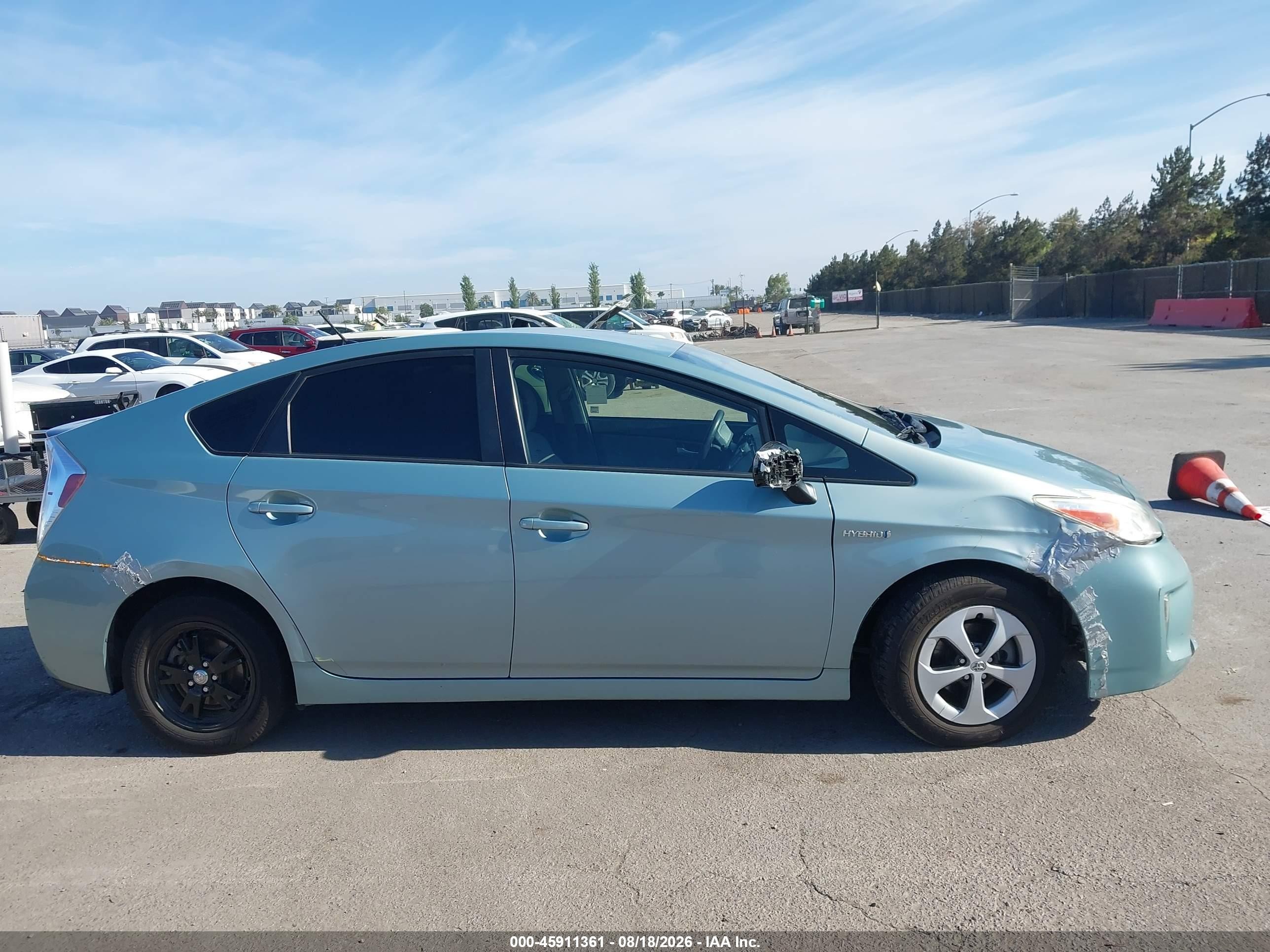 2015 Toyota Prius Two Turquoise vin: JTDKN3DU6F1995704