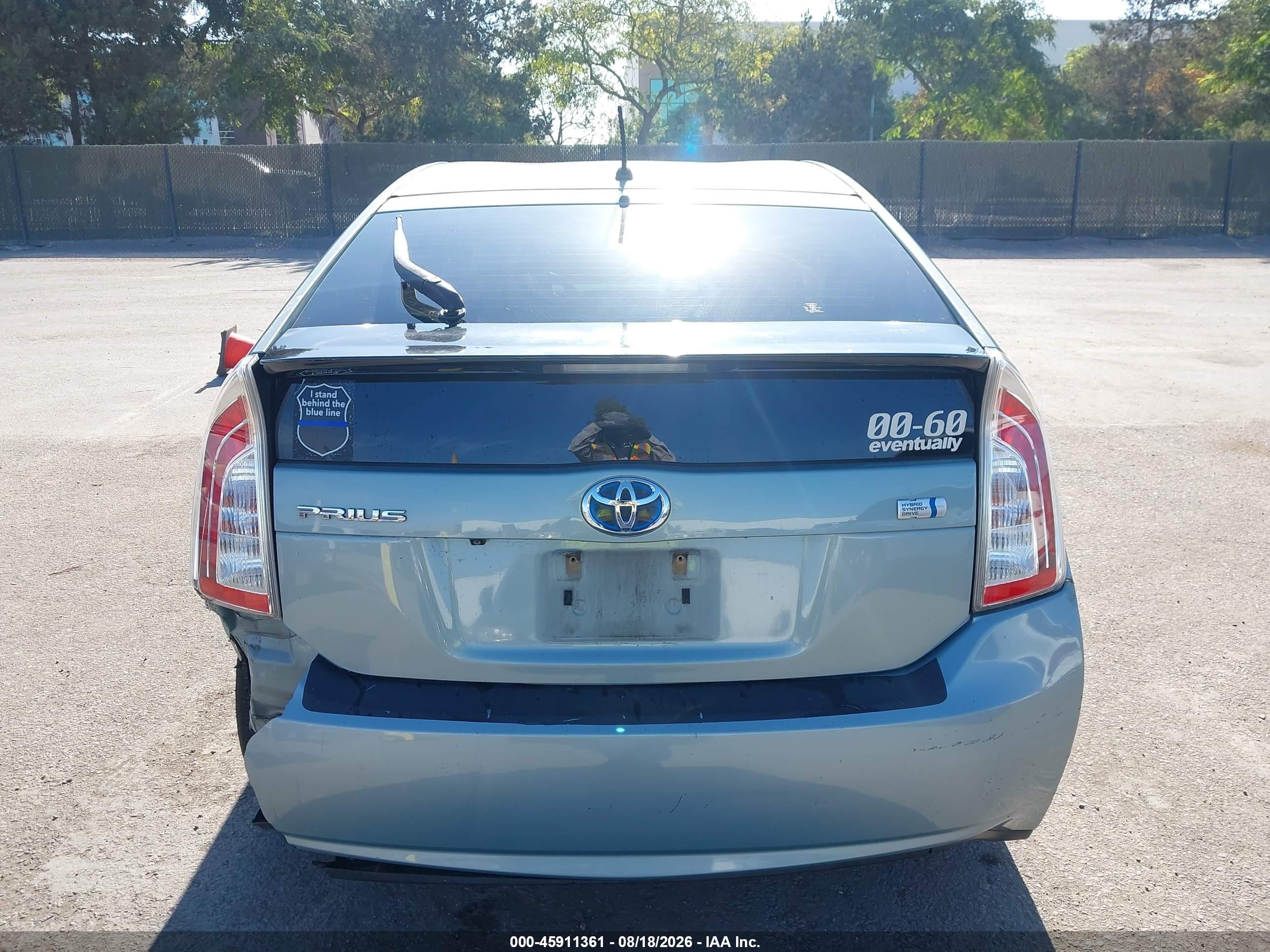 2015 Toyota Prius Two Turquoise vin: JTDKN3DU6F1995704