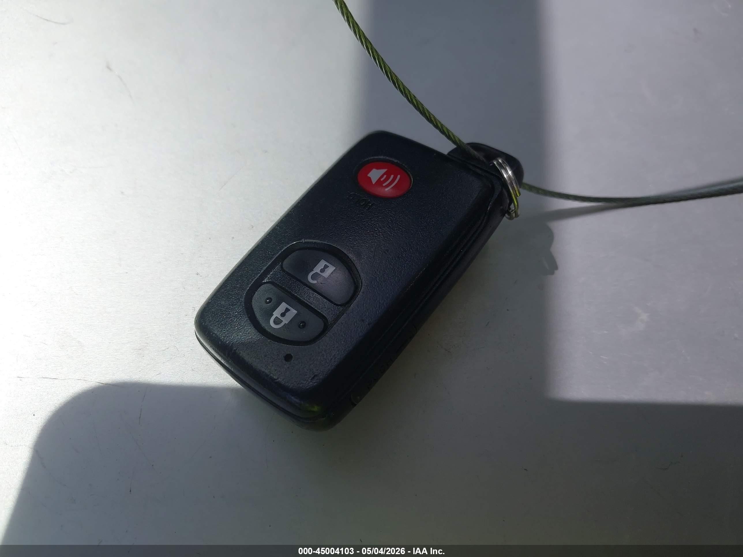2015 Toyota Prius Two Gray vin: JTDKN3DU6F2004821