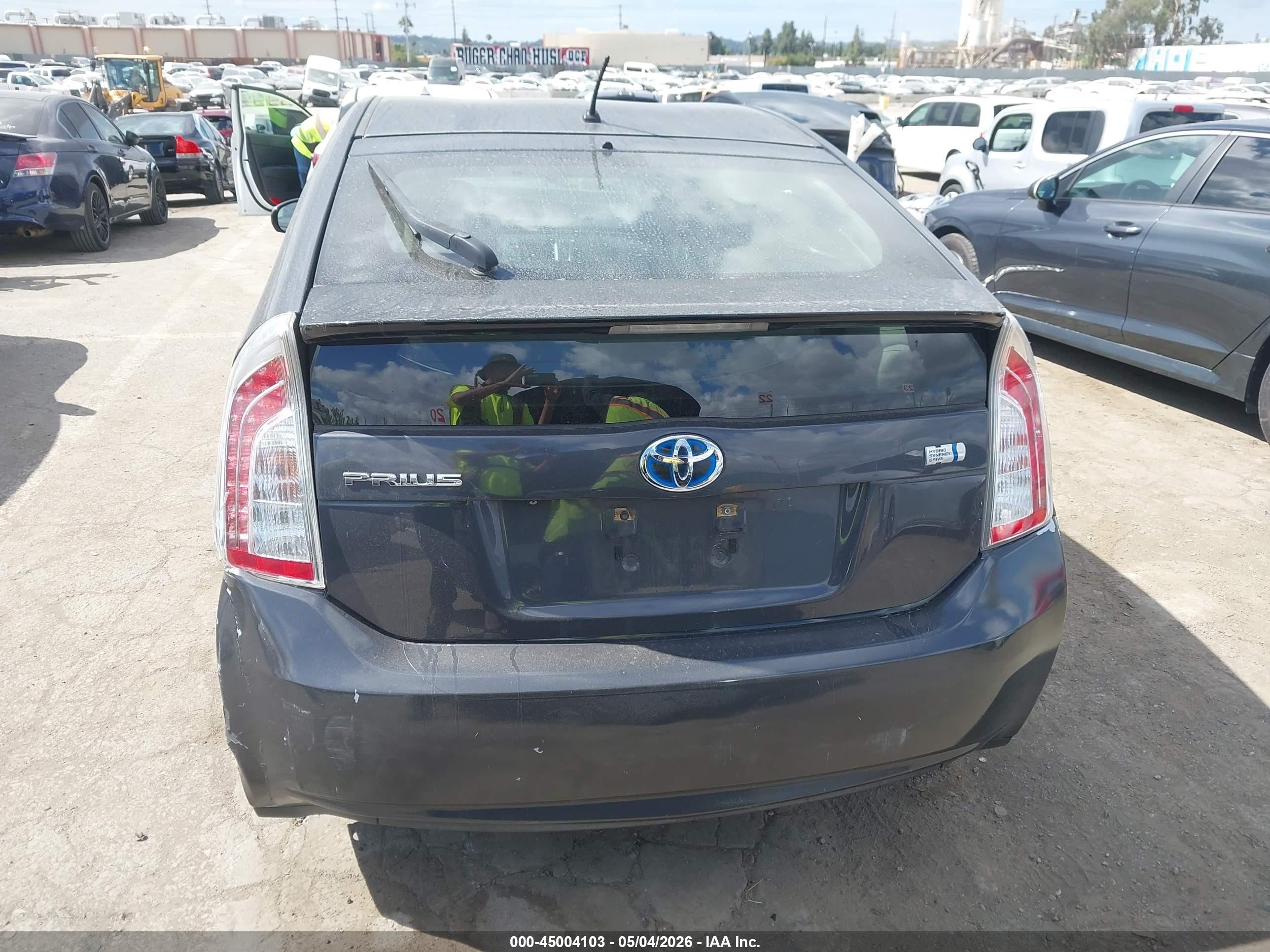 2015 Toyota Prius Two Gray vin: JTDKN3DU6F2004821