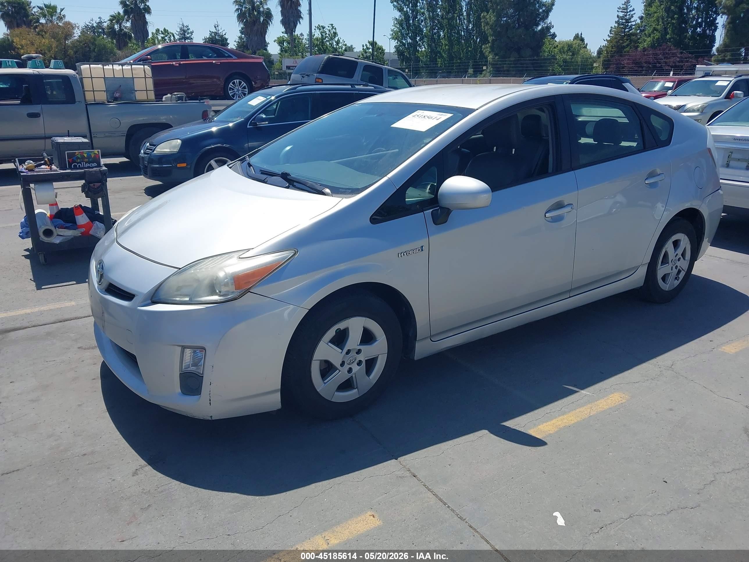 2010 Toyota Prius Iii Silver vin: JTDKN3DU7A0020501