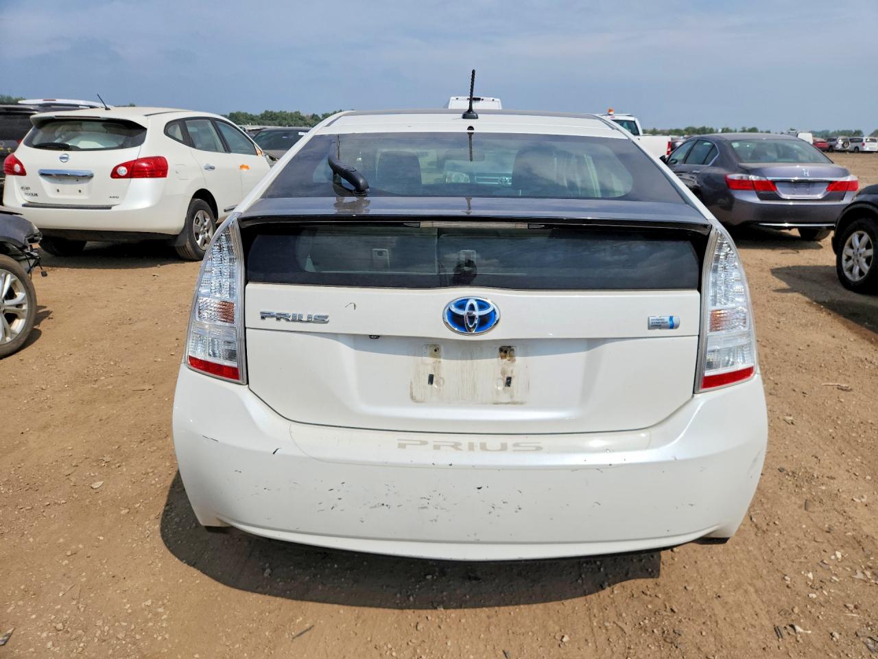 2010 Toyota Prius Iii White vin: JTDKN3DU7A0028422