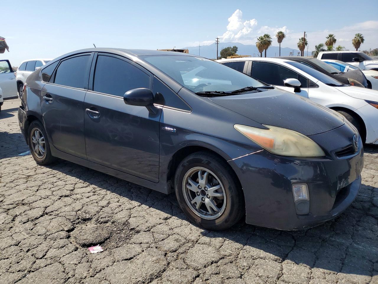 2010 Toyota Prius Ii Gray vin: JTDKN3DU7A0041607