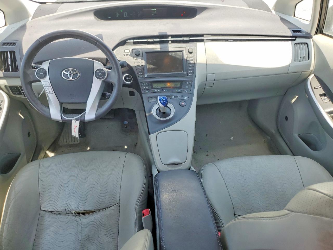 2010 Toyota Prius V Silver vin: JTDKN3DU7A1243695