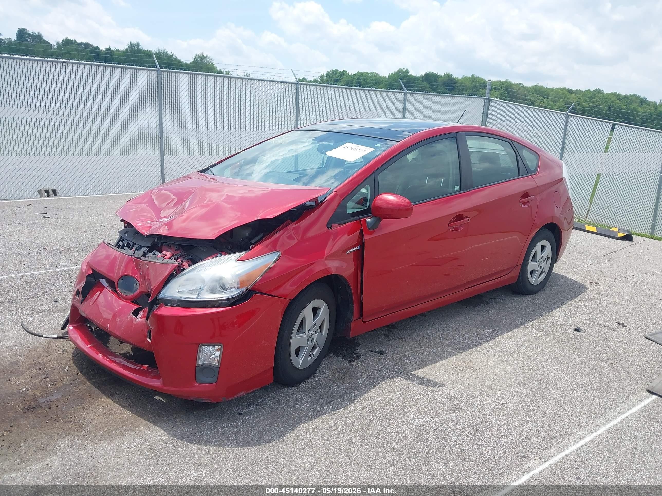 2010 Toyota Prius Iv Red vin: JTDKN3DU7A5014233