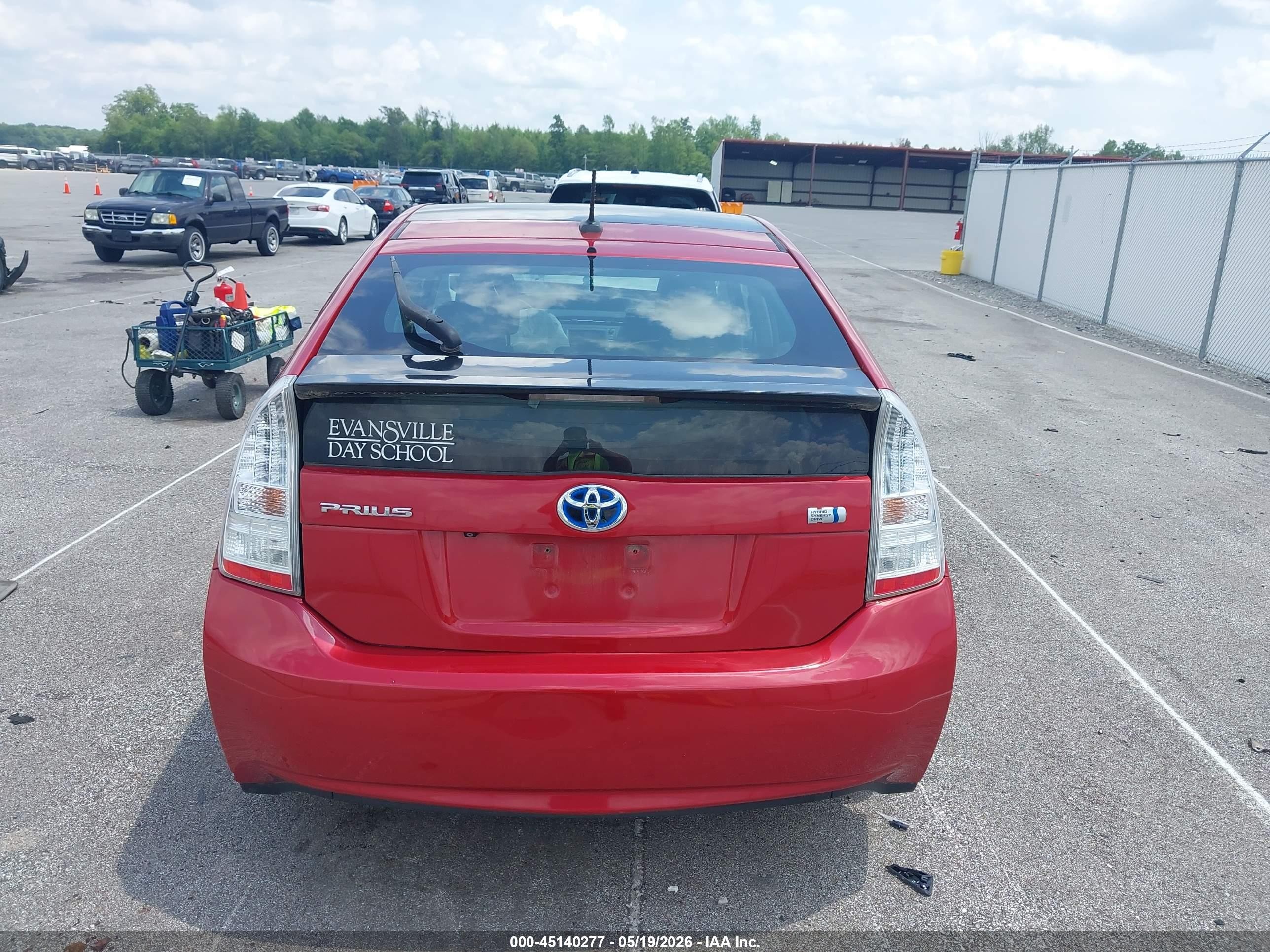 2010 Toyota Prius Iv Red vin: JTDKN3DU7A5014233