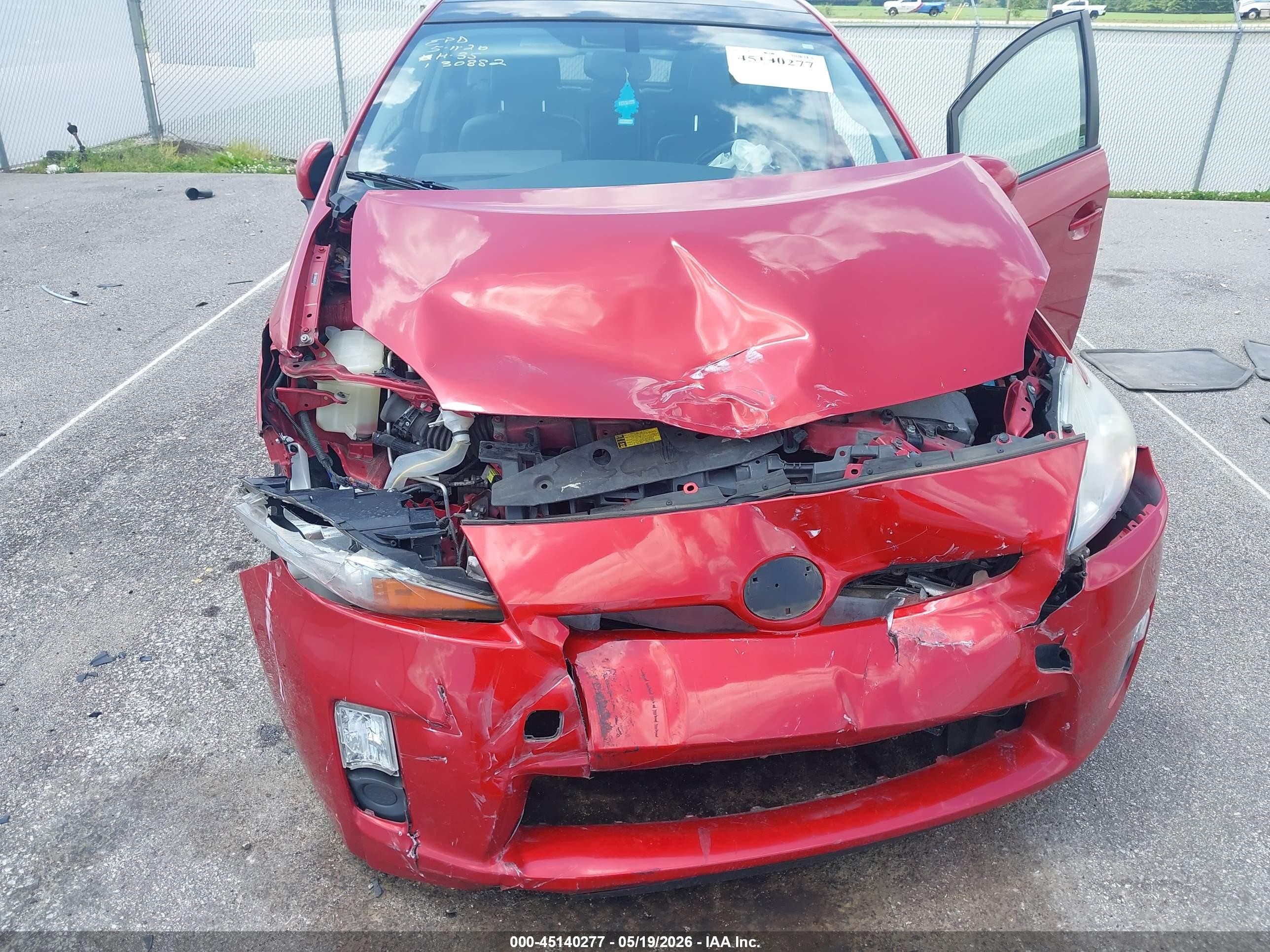 2010 Toyota Prius Iv Red vin: JTDKN3DU7A5014233