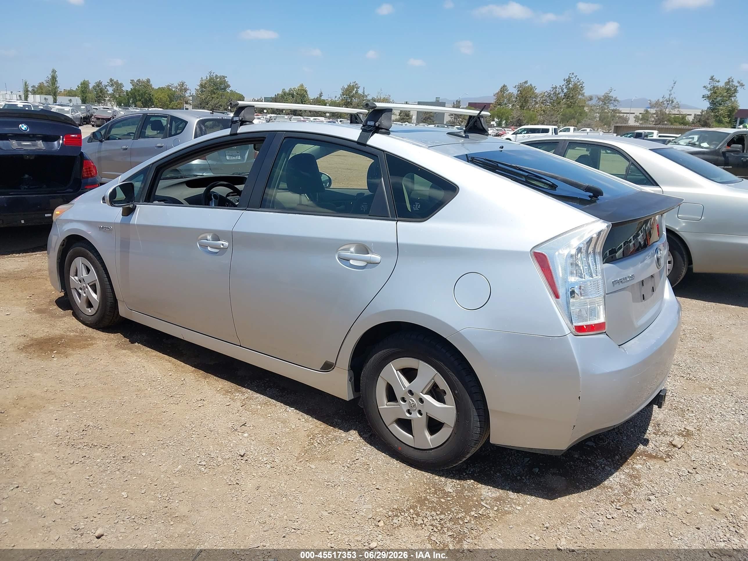 2011 Toyota Prius Two Silver vin: JTDKN3DU7B0252047
