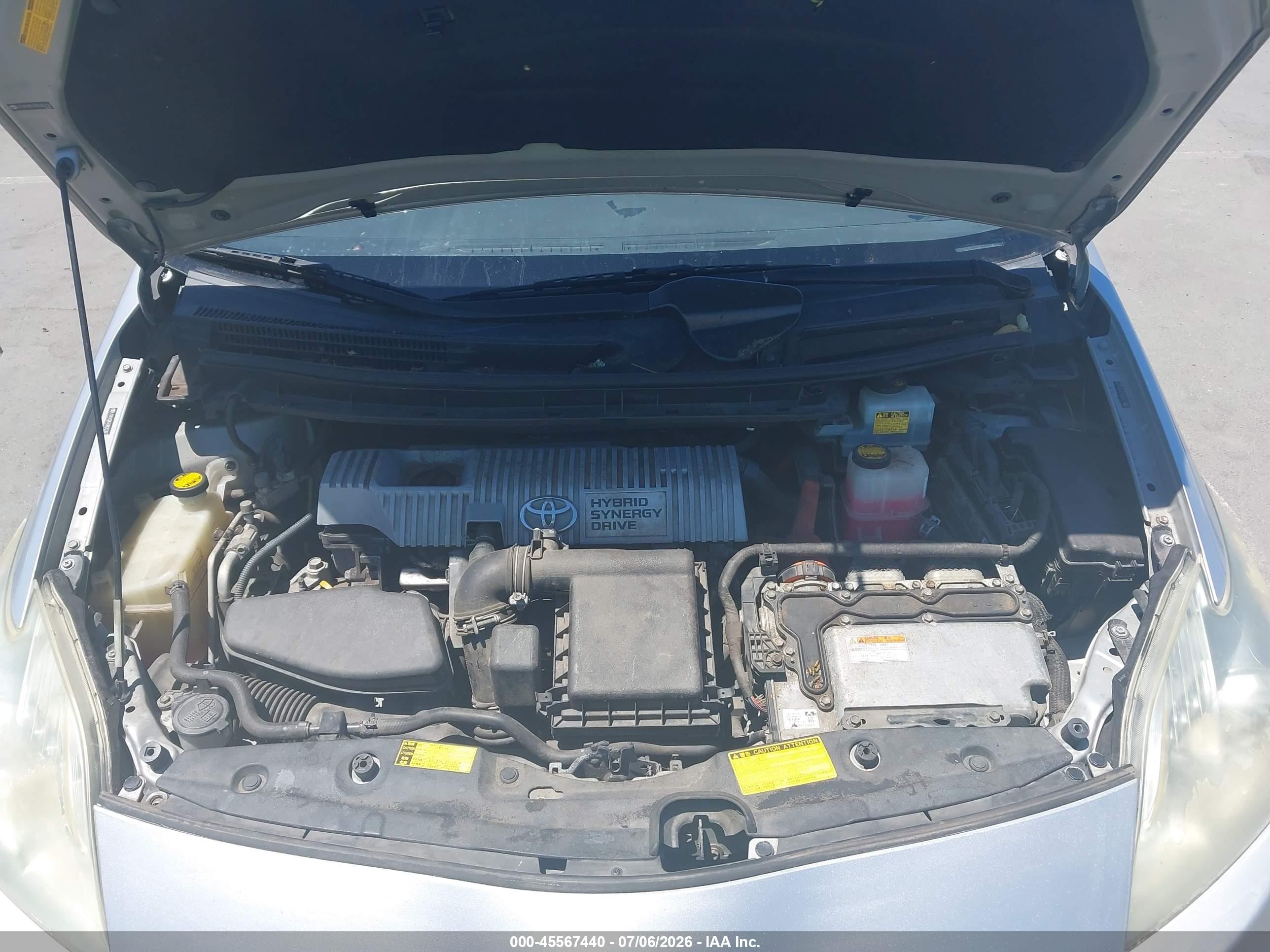 2011 Toyota Prius Two Silver vin: JTDKN3DU7B0262397