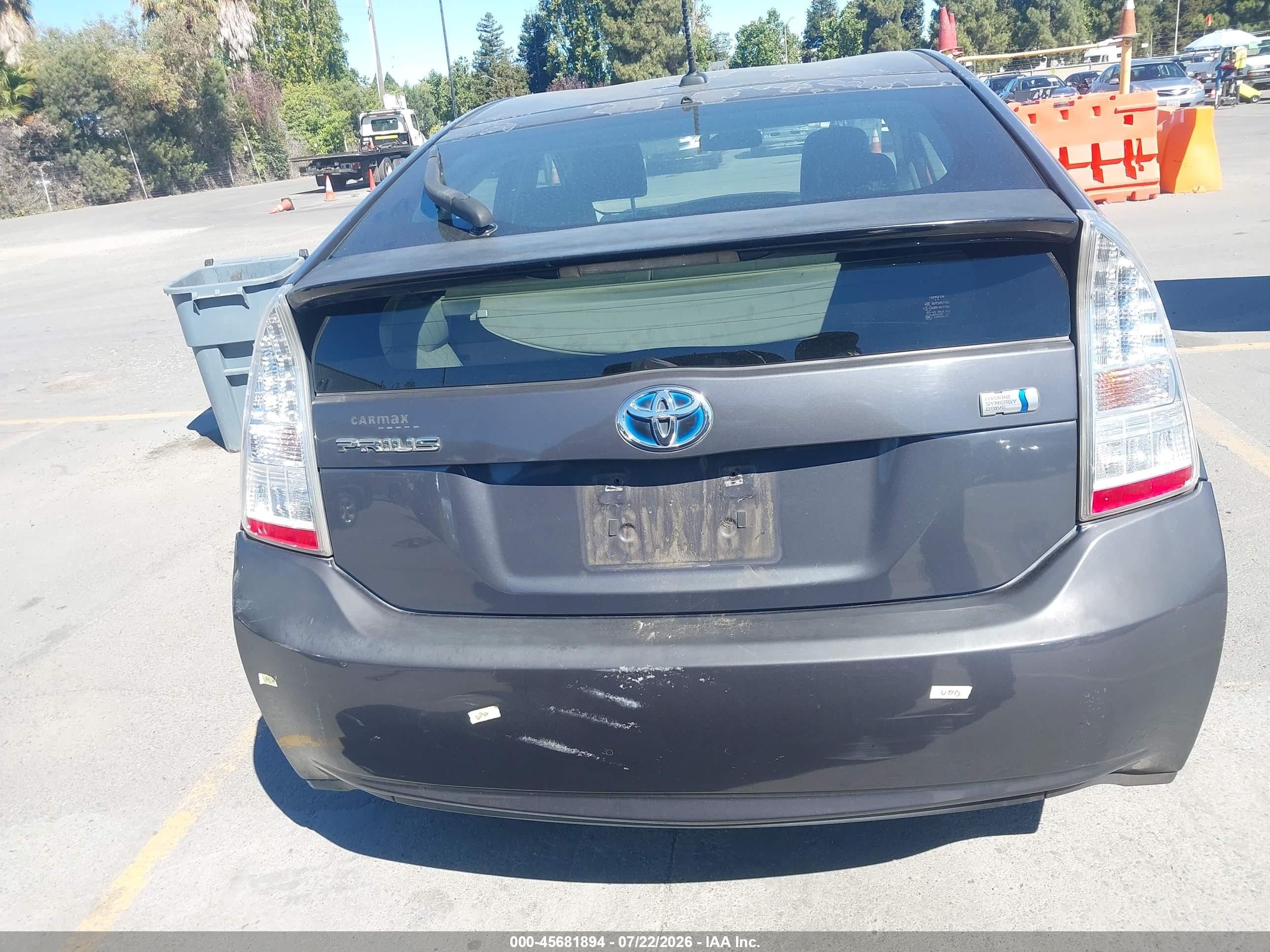 2011 Toyota Prius Two Gray vin: JTDKN3DU7B0264070