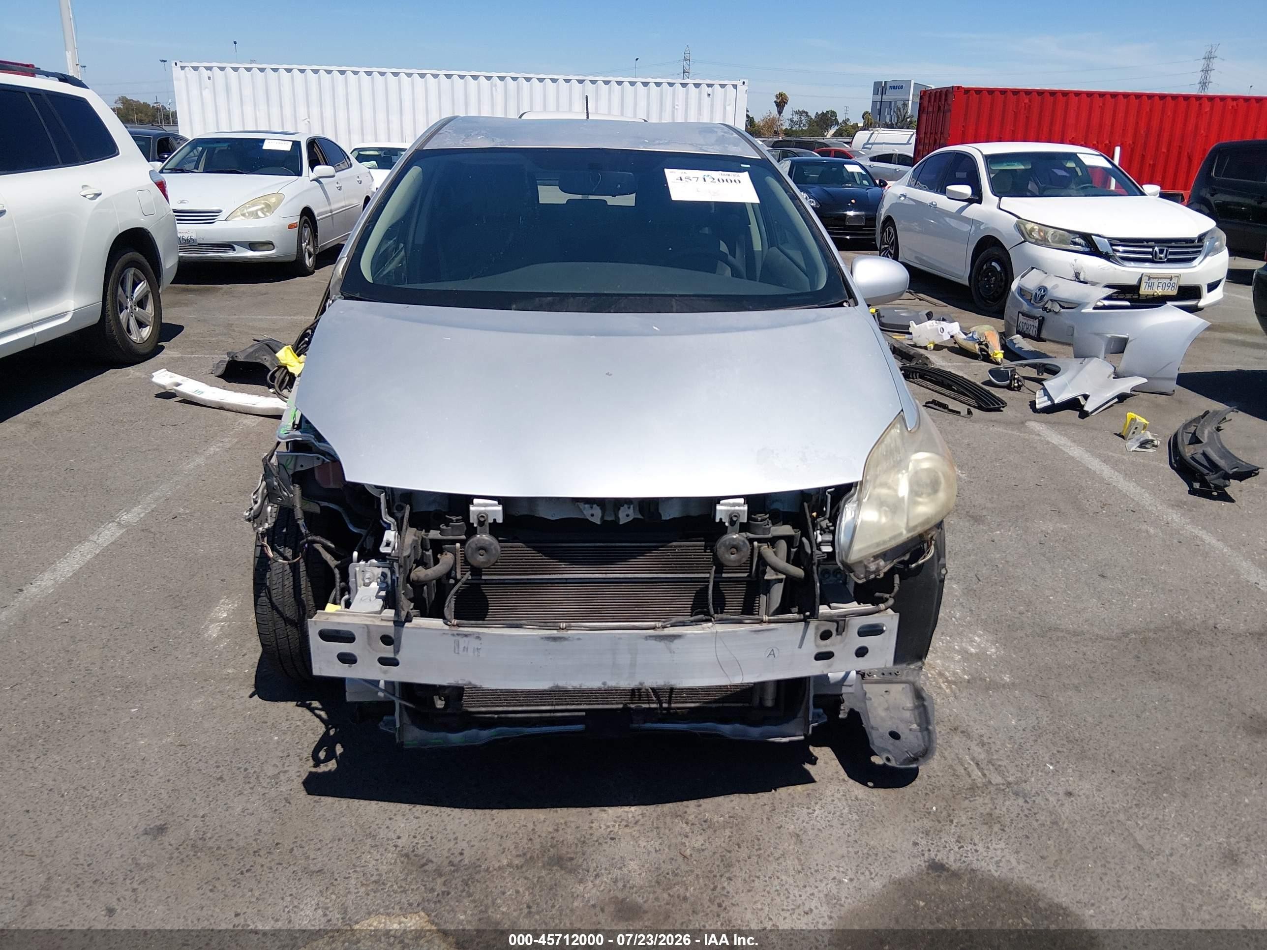2011 Toyota Prius Three Silver vin: JTDKN3DU7B0277370