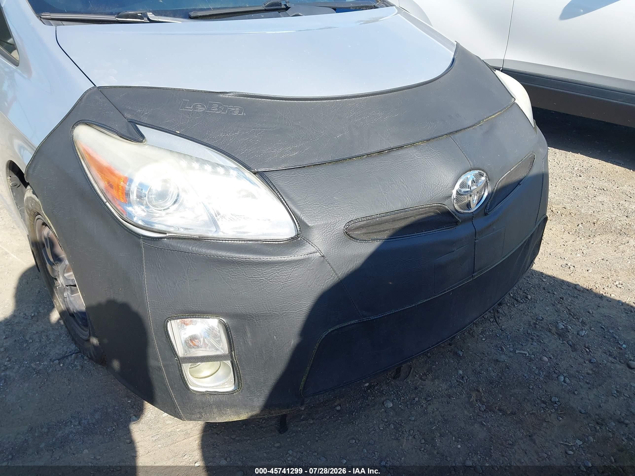 2011 Toyota Prius Two Silver vin: JTDKN3DU7B0284576