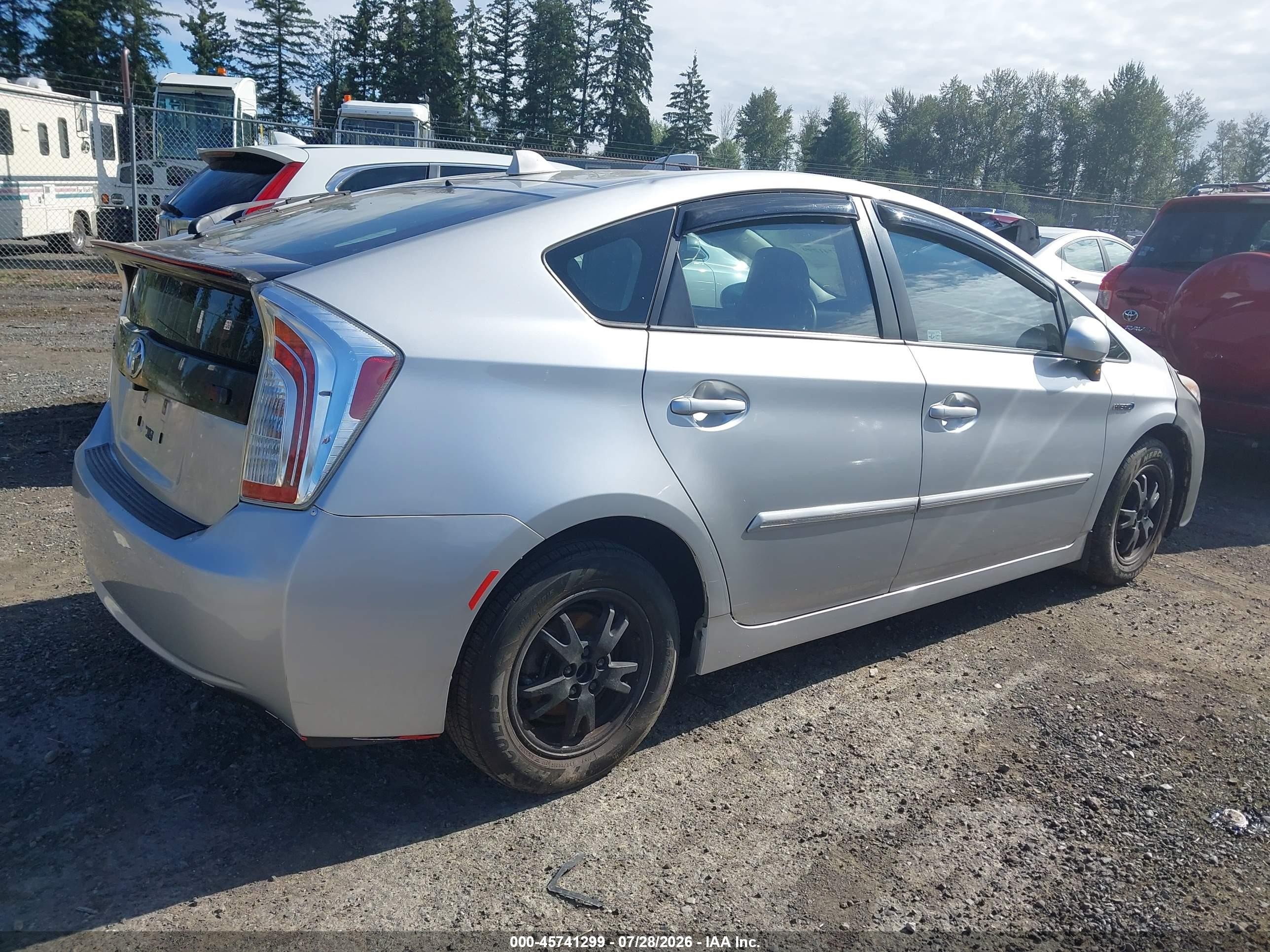 2011 Toyota Prius Two Silver vin: JTDKN3DU7B0284576