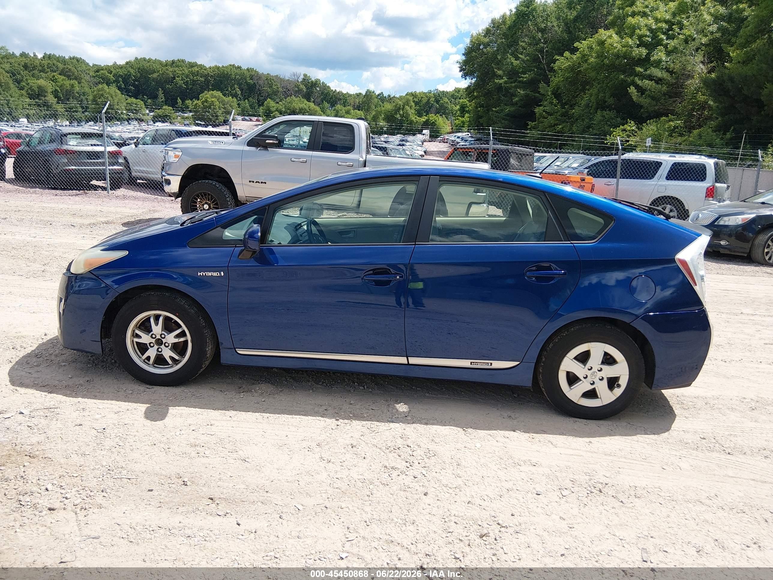 2011 Toyota Prius Four Blue vin: JTDKN3DU7B0294685