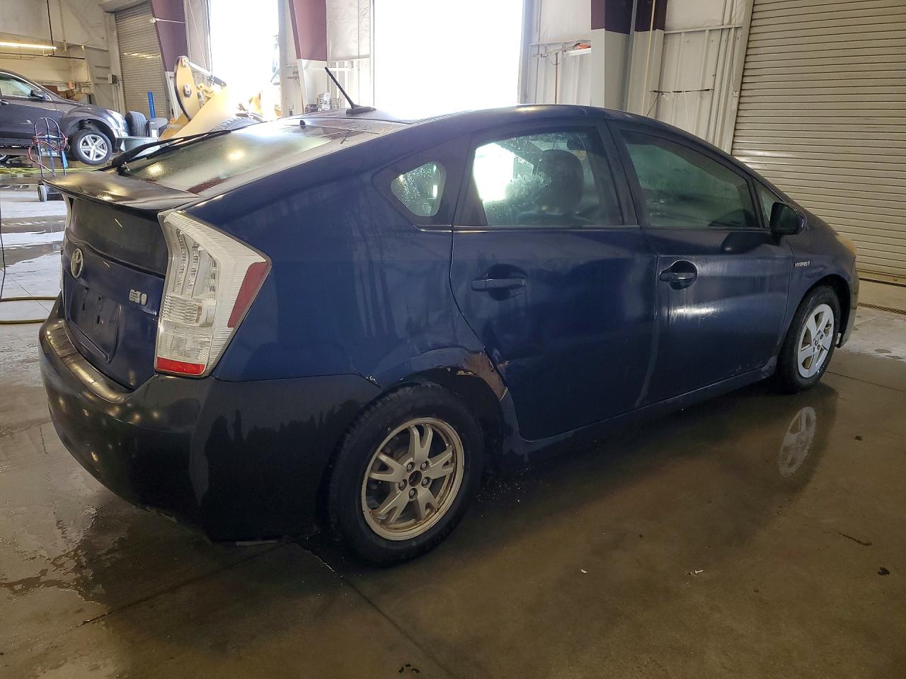 2011 Toyota Prius Two Blue vin: JTDKN3DU7B1334080