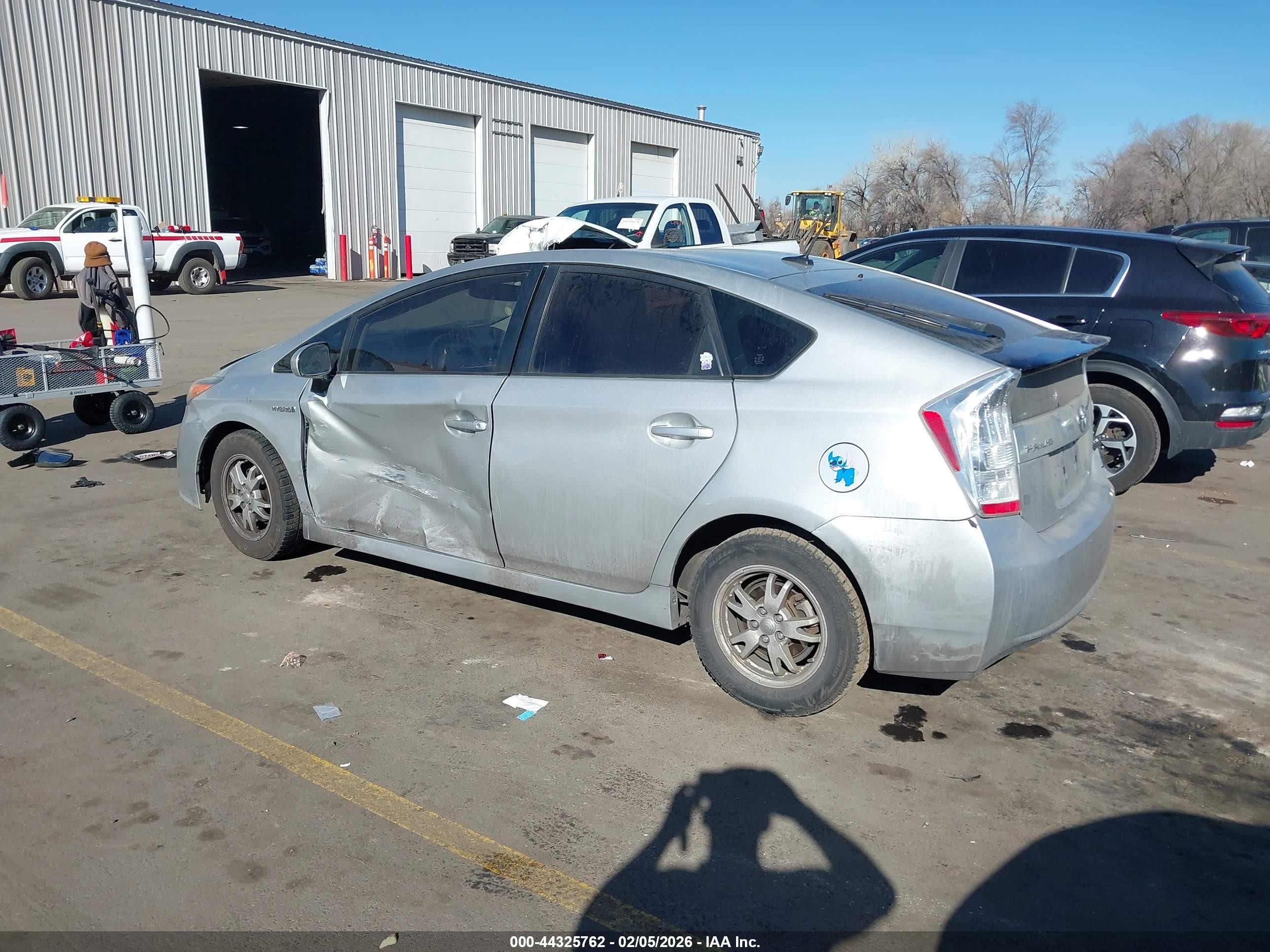 2011 Toyota Prius Four Silver vin: JTDKN3DU7B1400661