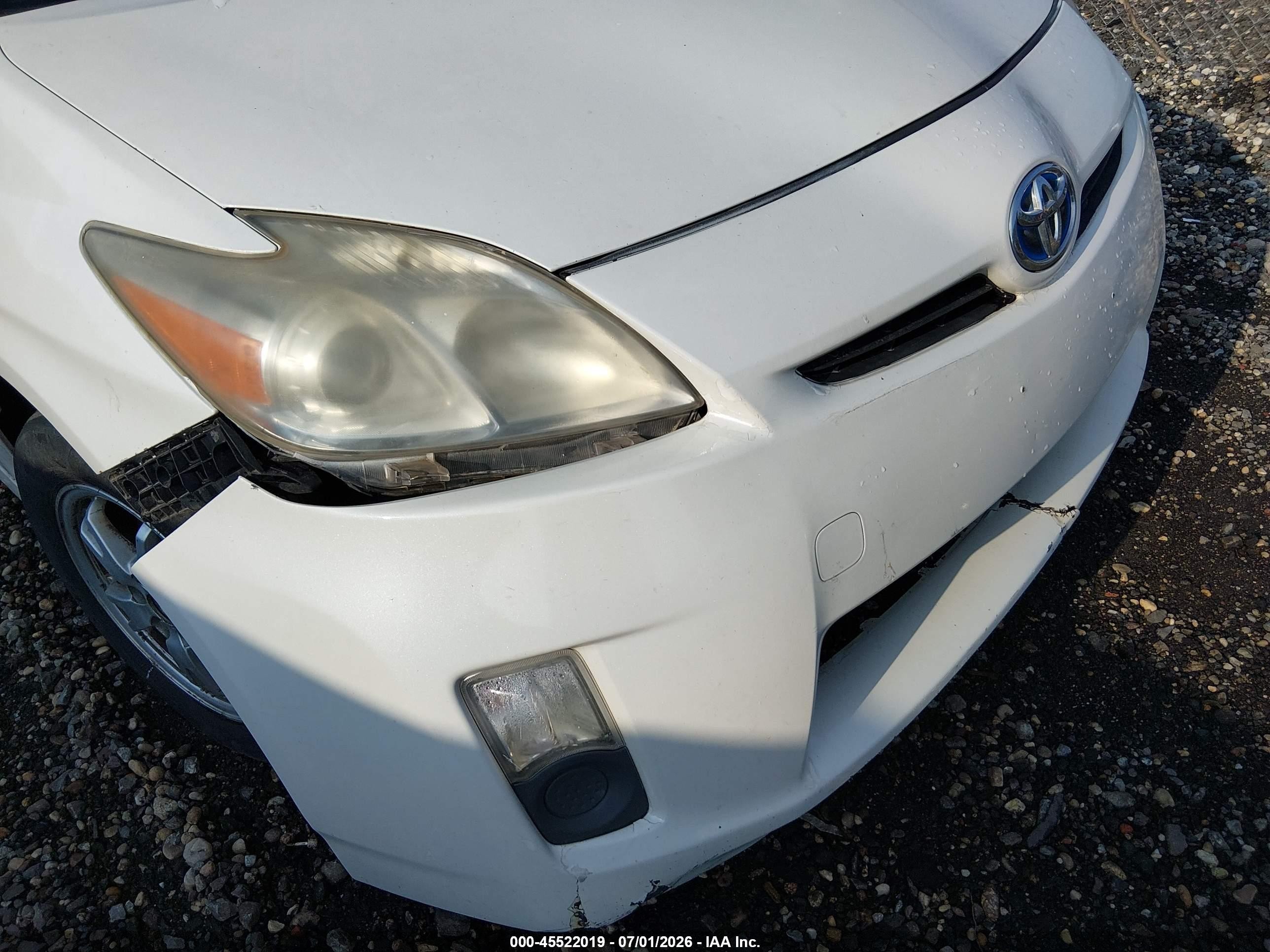 2011 Toyota Prius Two White vin: JTDKN3DU7B5328434
