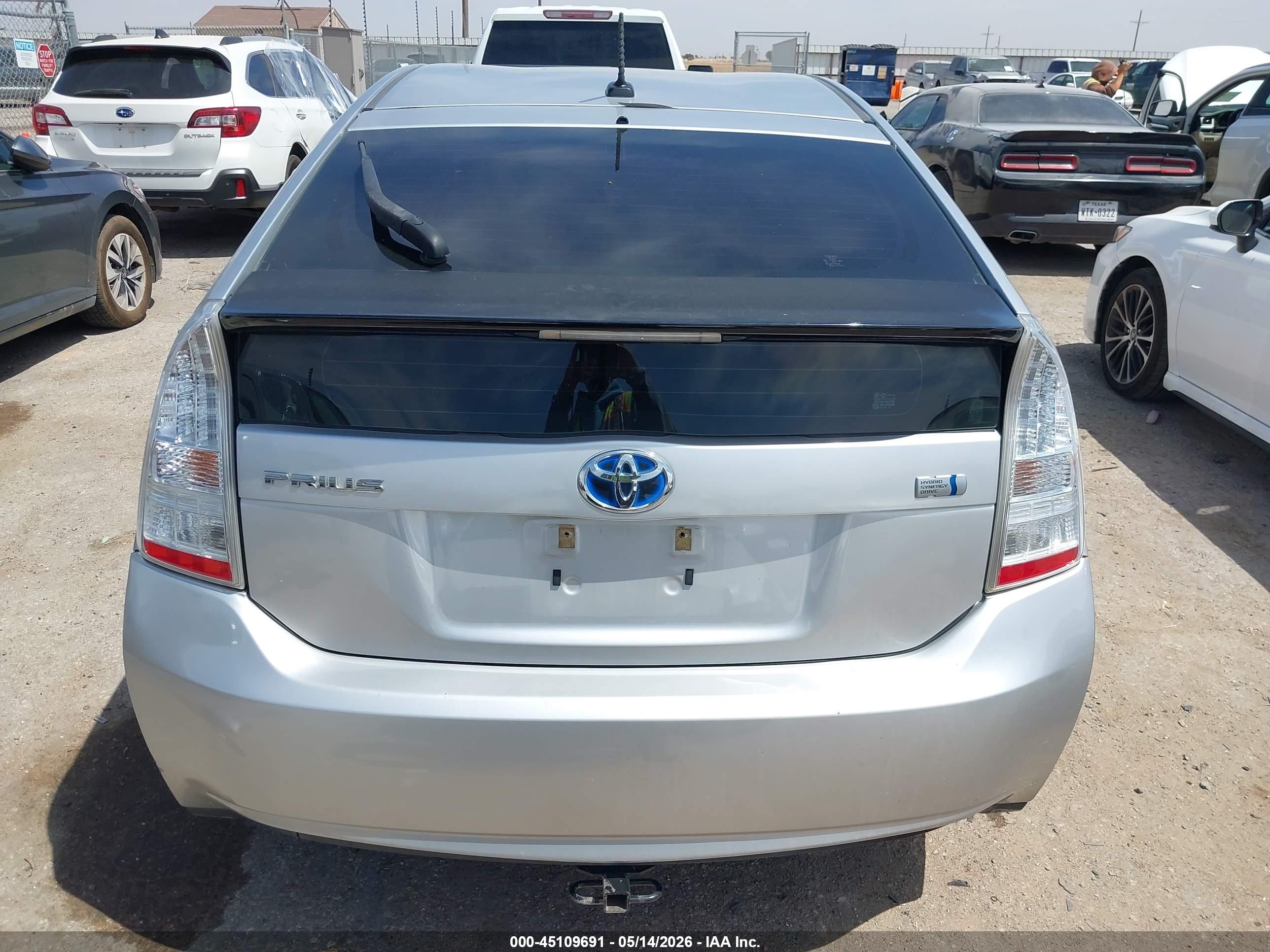 2011 Toyota Prius Two Silver vin: JTDKN3DU7B5334086
