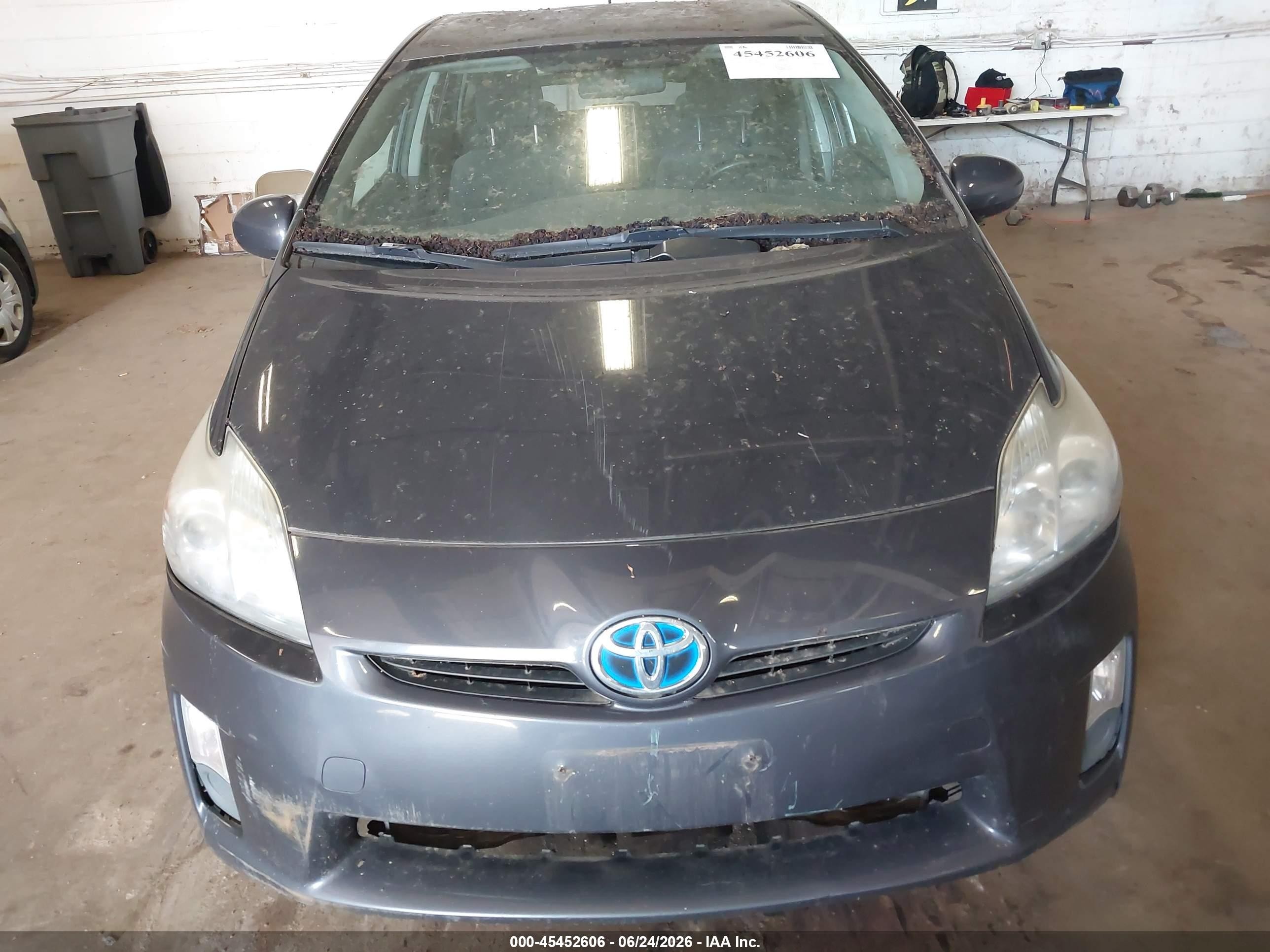 2011 Toyota Prius Three Blue vin: JTDKN3DU7B5352829