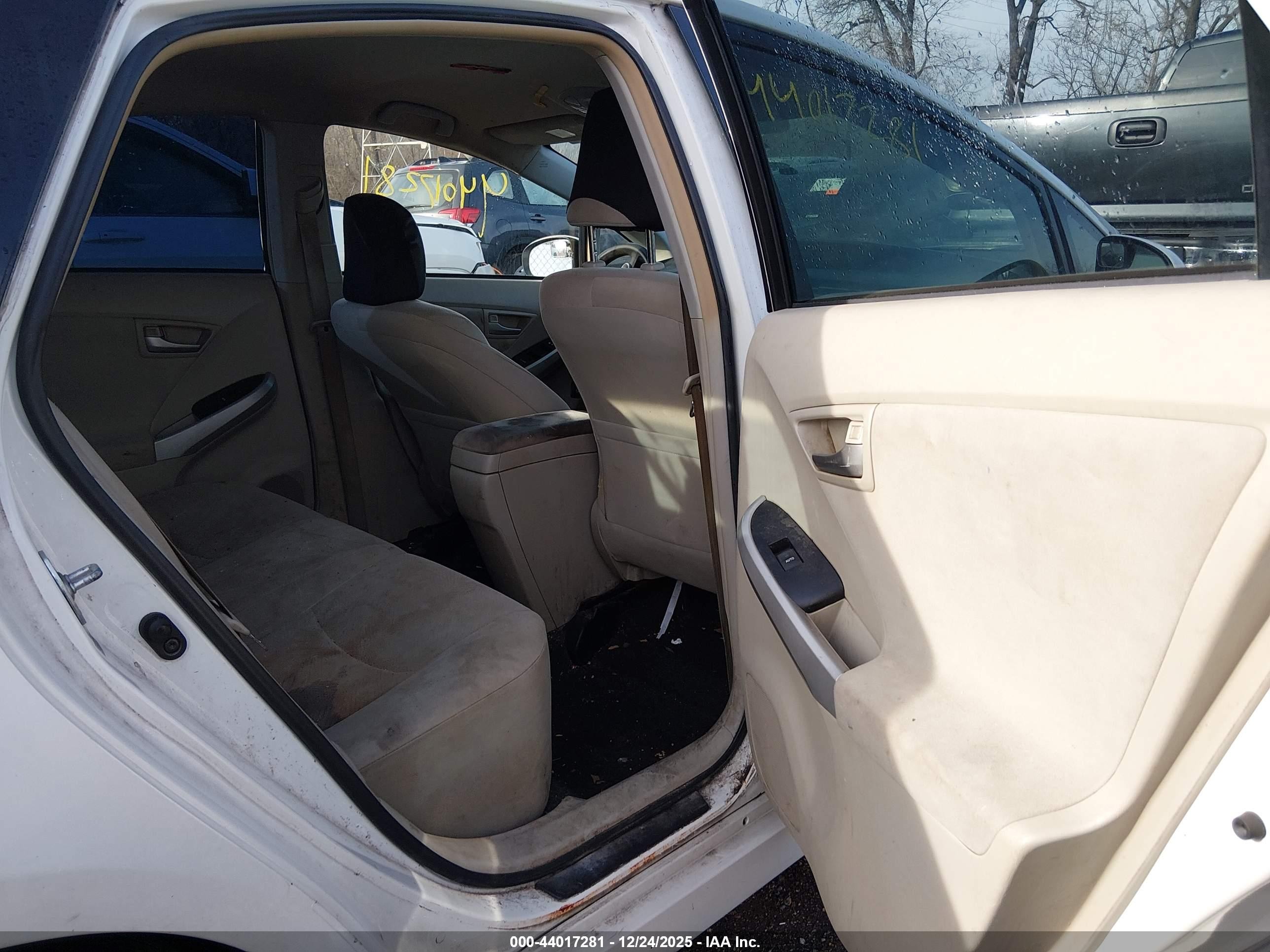 2012 Toyota Prius Two White vin: JTDKN3DU7C1584825