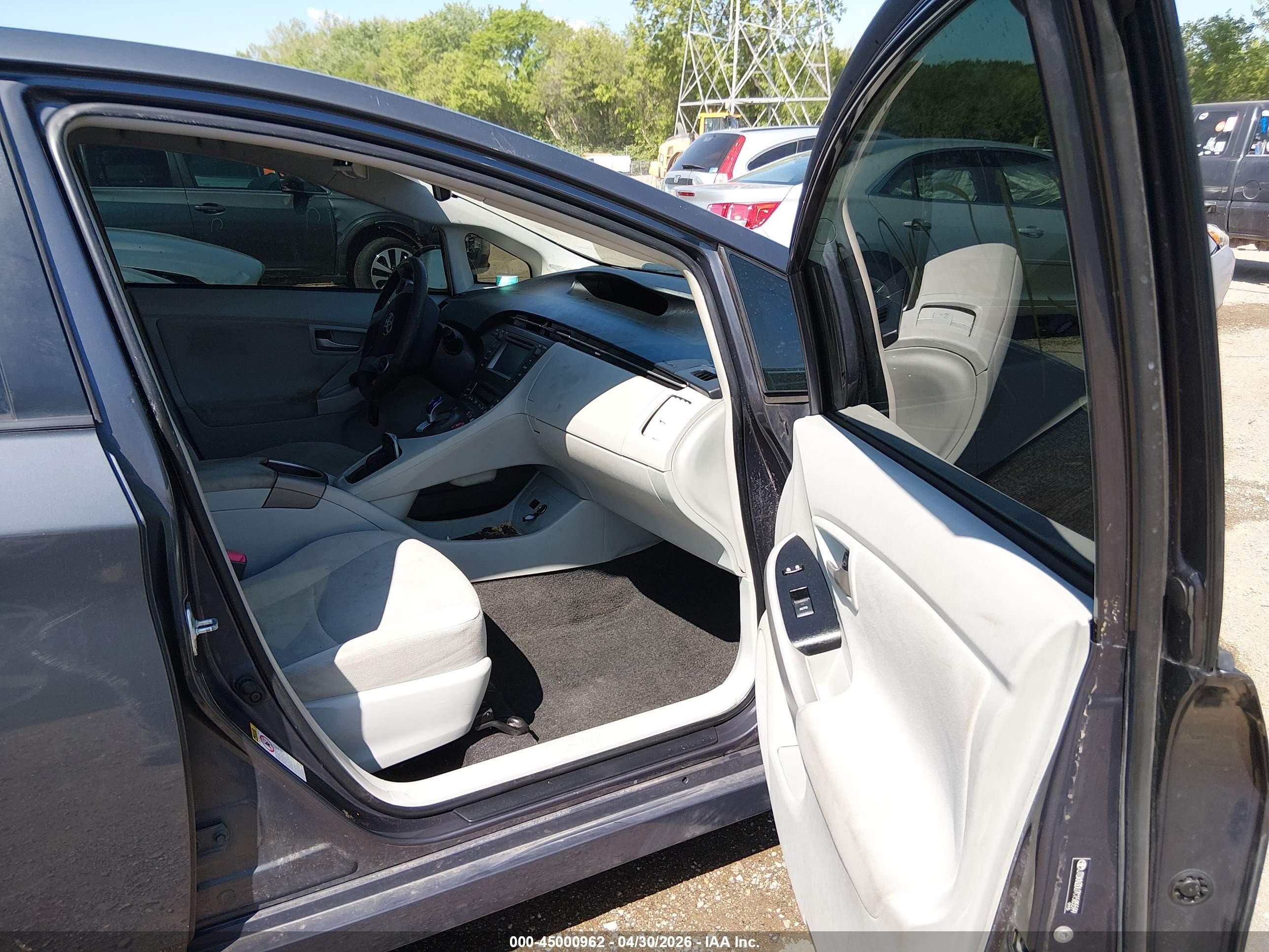2012 Toyota Prius Two Gray vin: JTDKN3DU7C1585599
