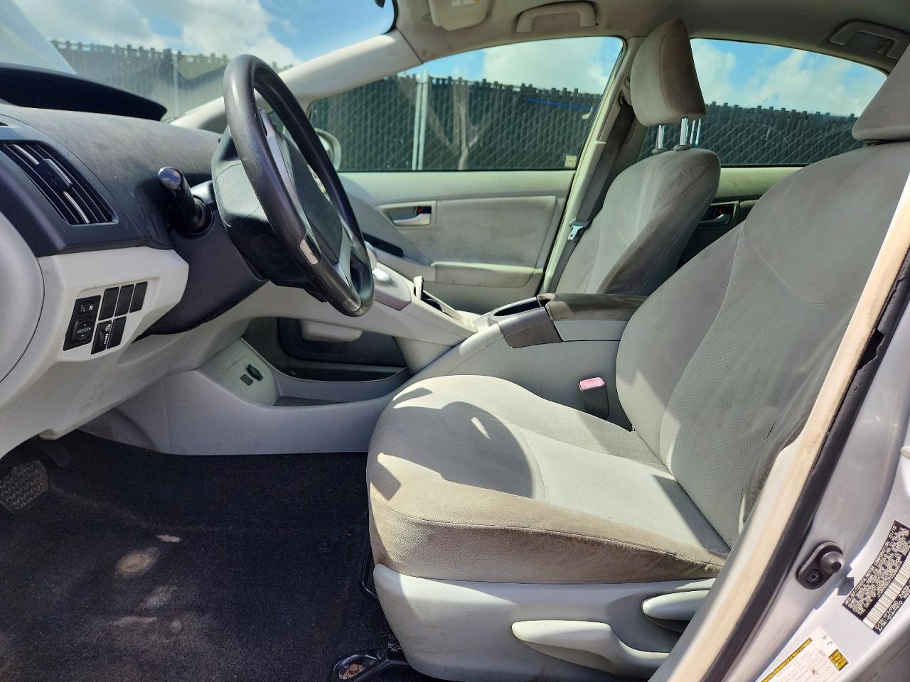 2012 Toyota Prius Two Silver vin: JTDKN3DU7C5386514