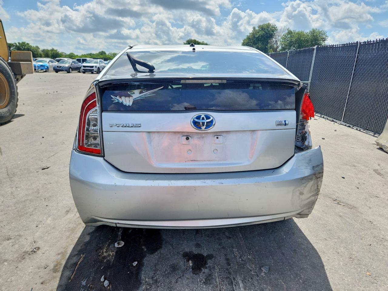 2012 Toyota Prius Two Silver vin: JTDKN3DU7C5386514