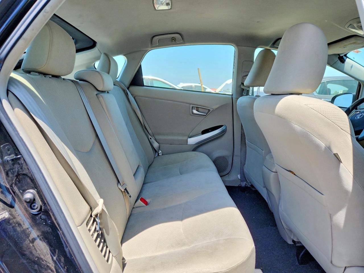 2012 Toyota Prius Two Черный vin: JTDKN3DU7C5470140