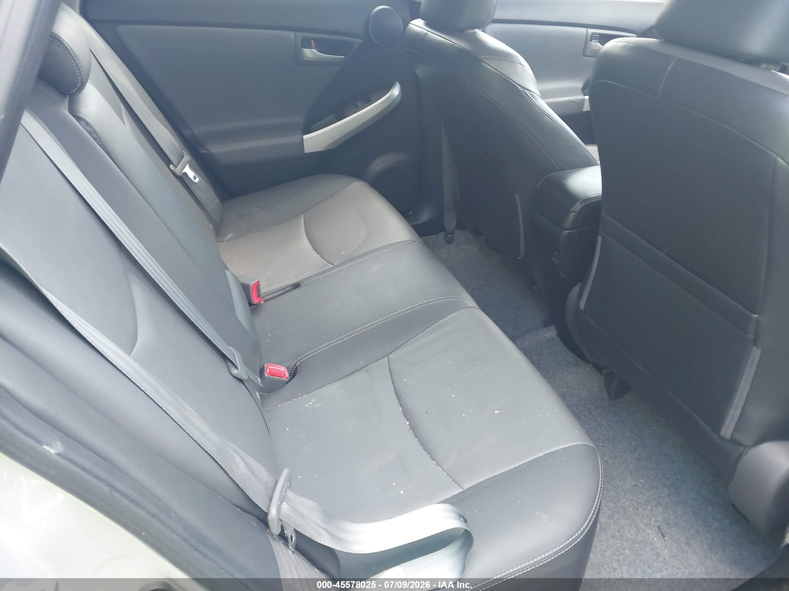 2012 Toyota Prius Four Silver vin: JTDKN3DU7C5500186