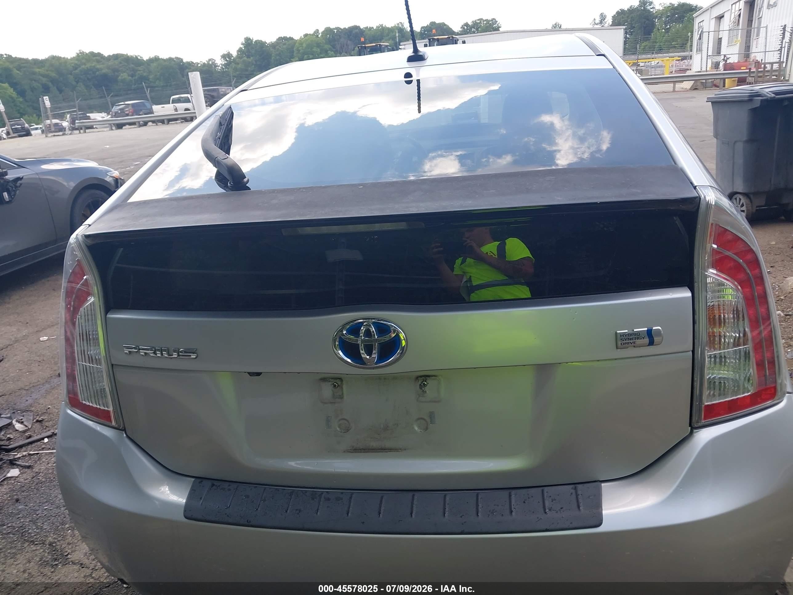 2012 Toyota Prius Four Silver vin: JTDKN3DU7C5500186