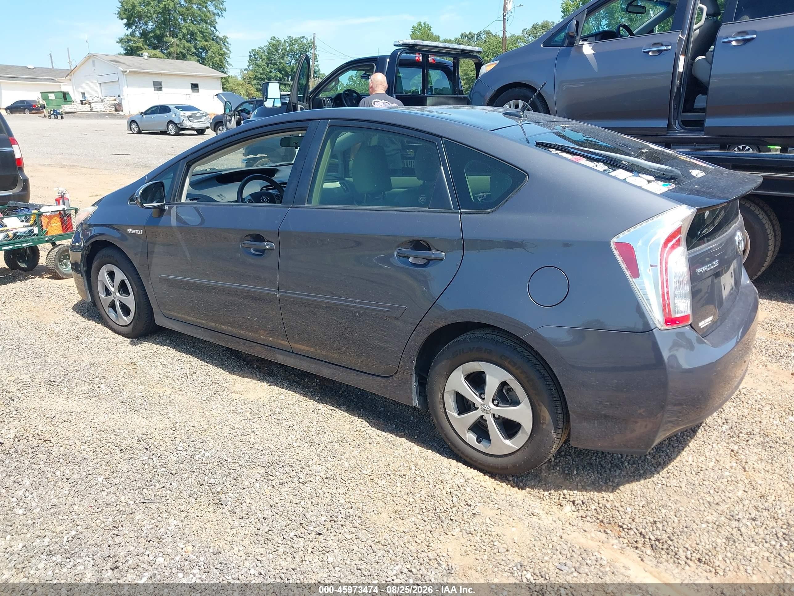 2012 Toyota Prius Three Серый vin: JTDKN3DU7C5536041