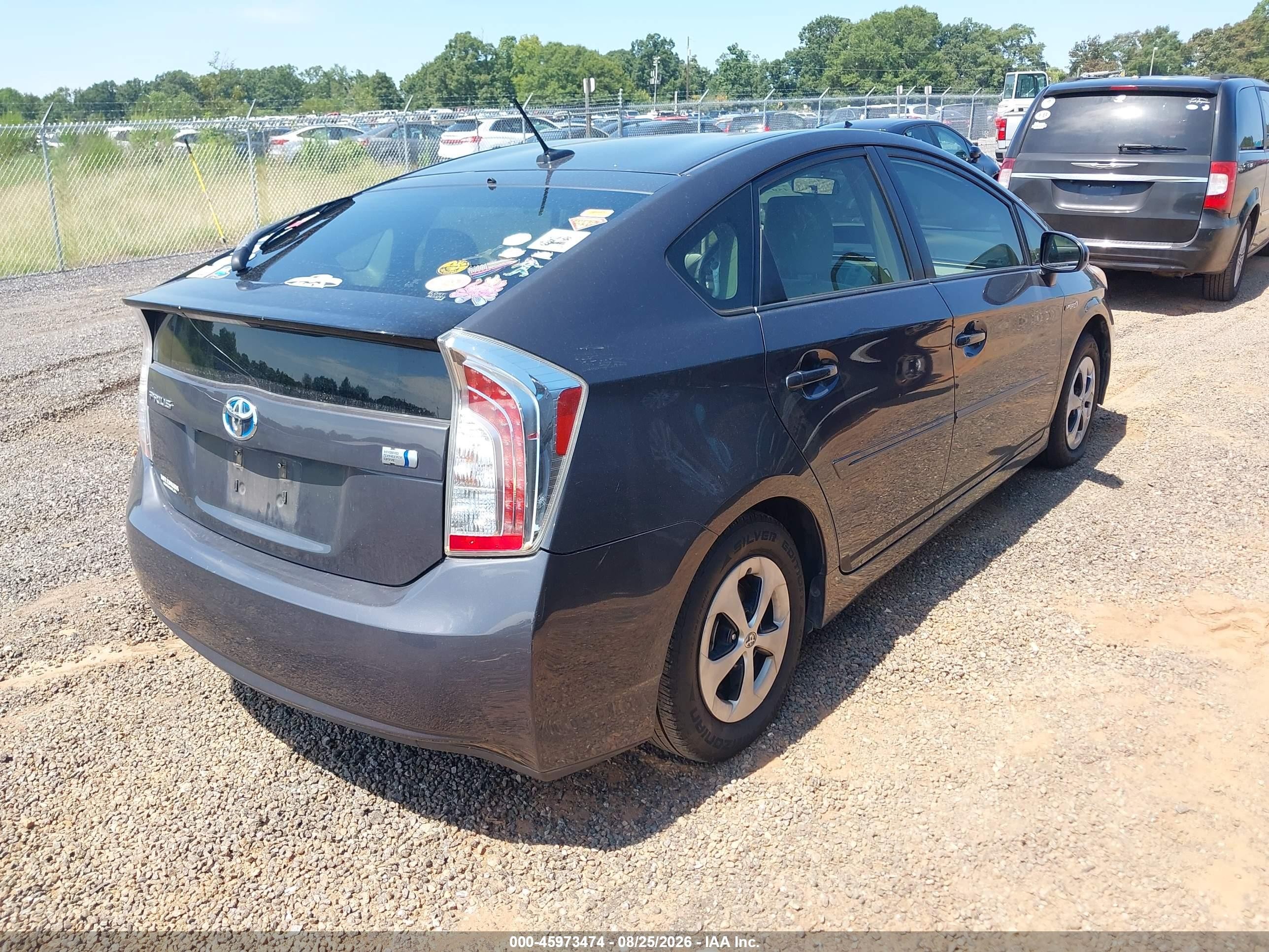 2012 Toyota Prius Three Серый vin: JTDKN3DU7C5536041