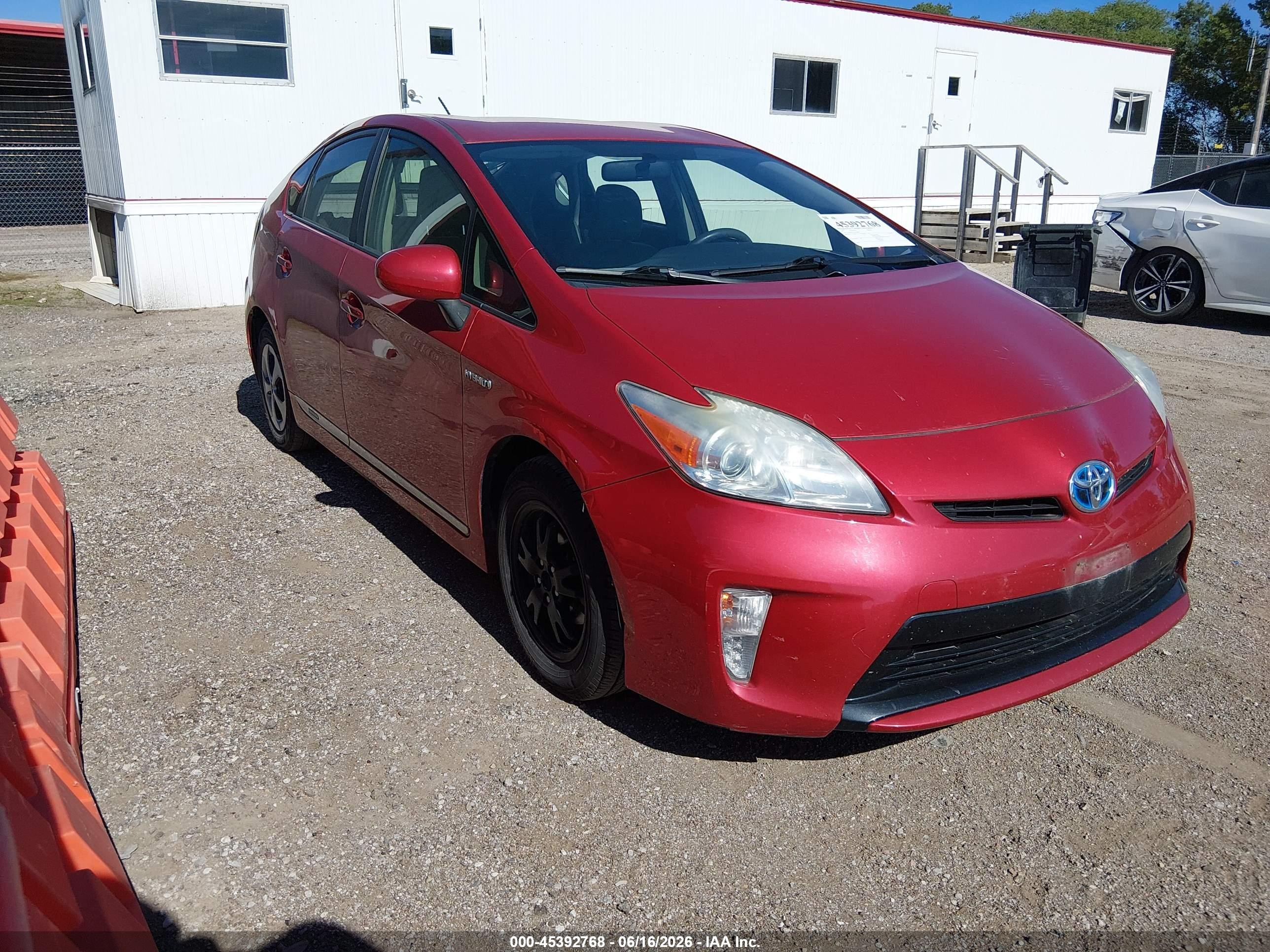 2013 Toyota Prius Two Red vin: JTDKN3DU7D0338042