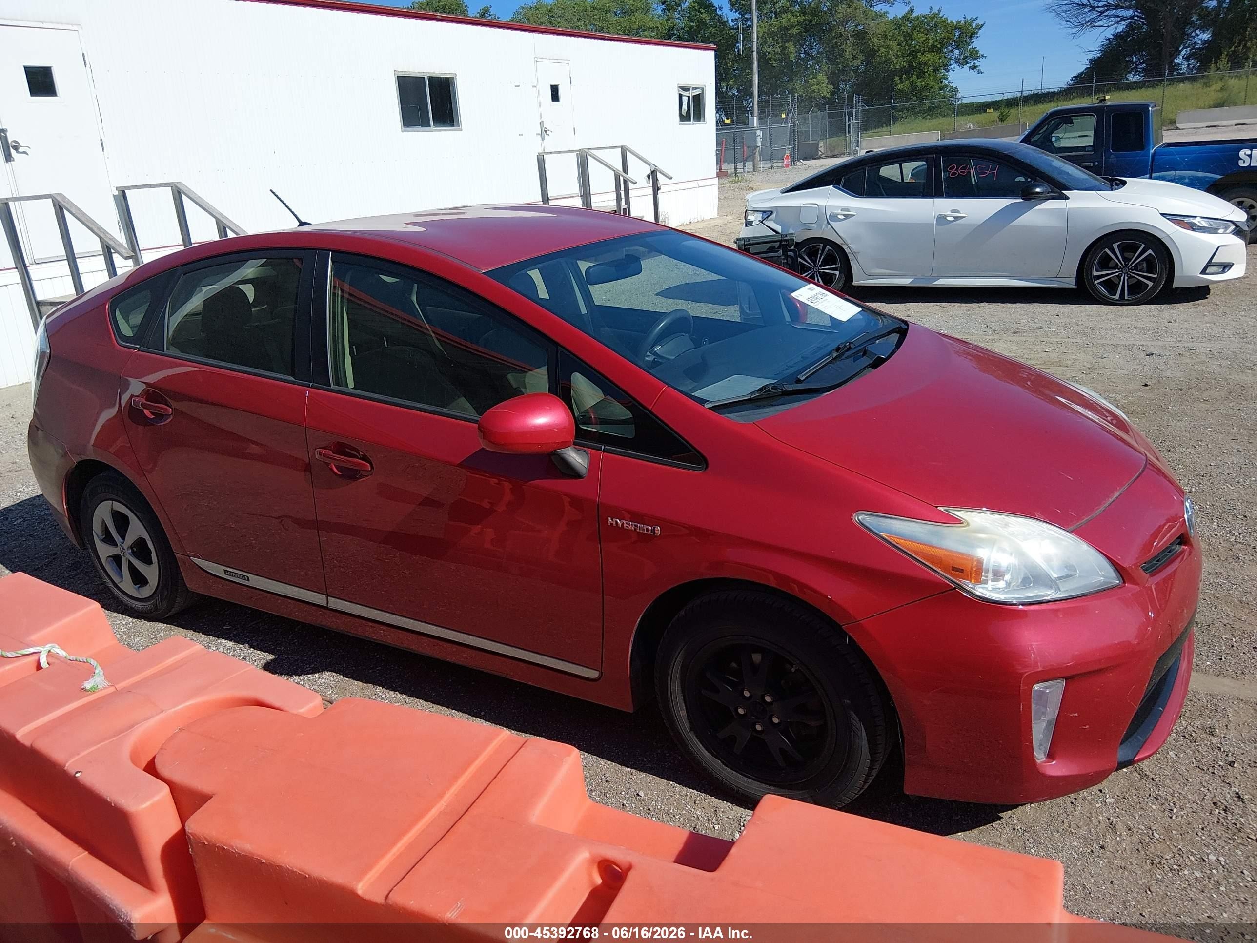 2013 Toyota Prius Two Red vin: JTDKN3DU7D0338042