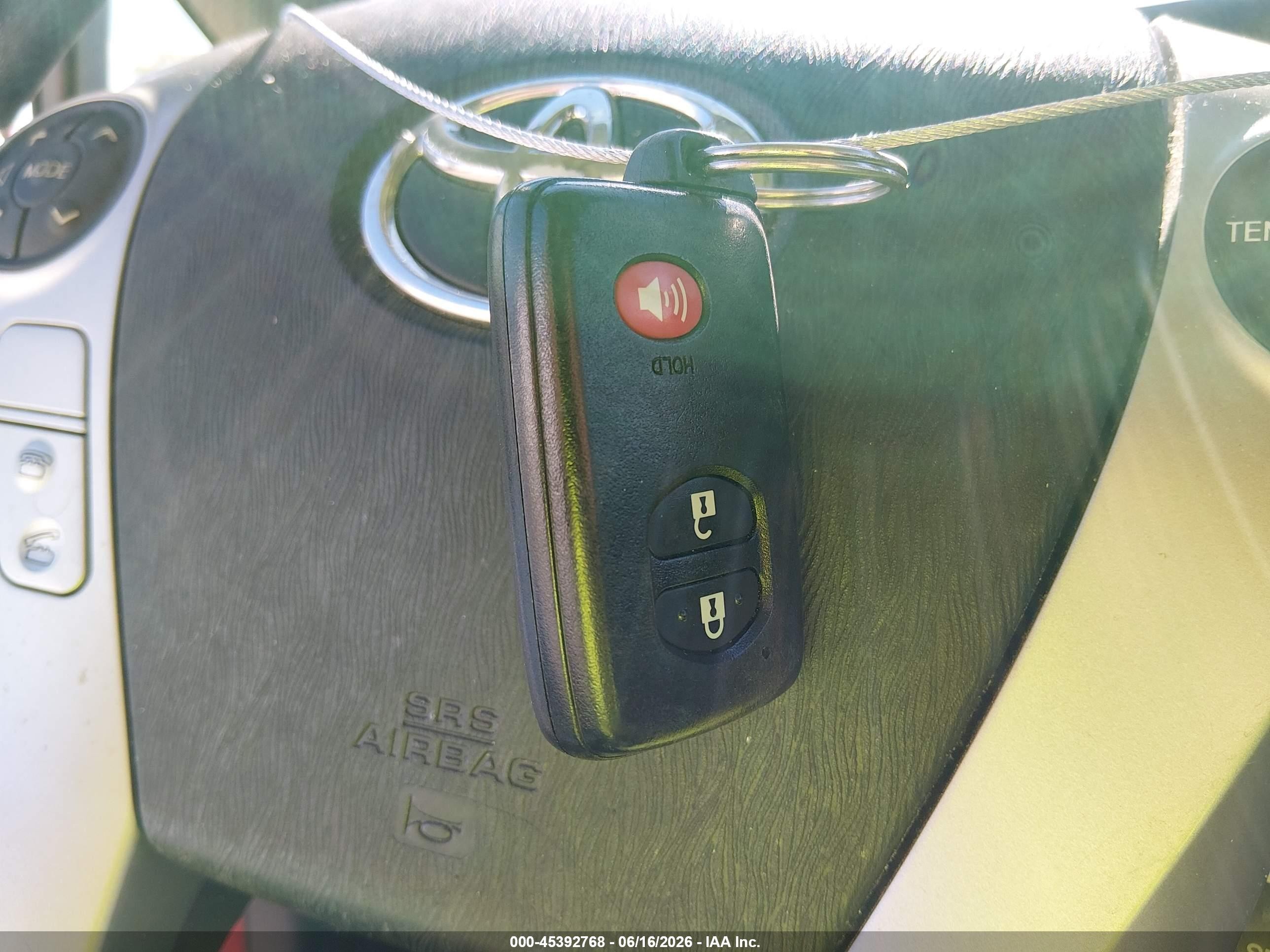 2013 Toyota Prius Two Red vin: JTDKN3DU7D0338042