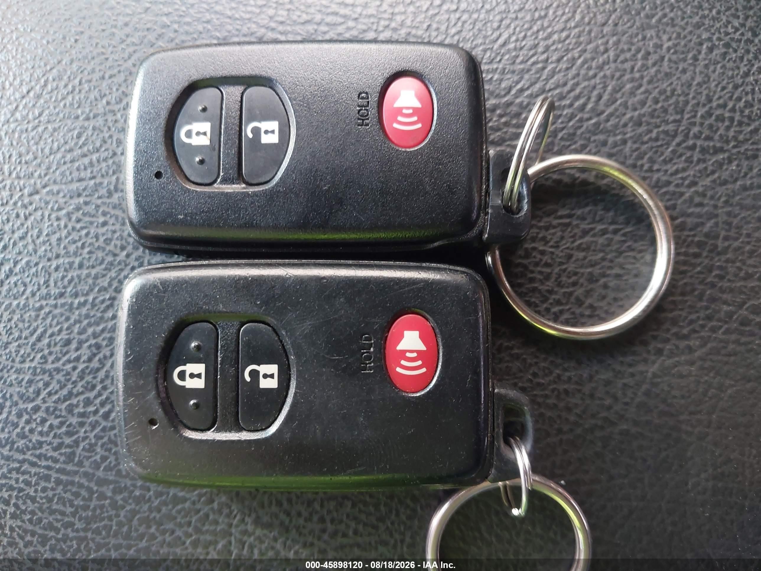 2013 Toyota Prius Three Red vin: JTDKN3DU7D0342706